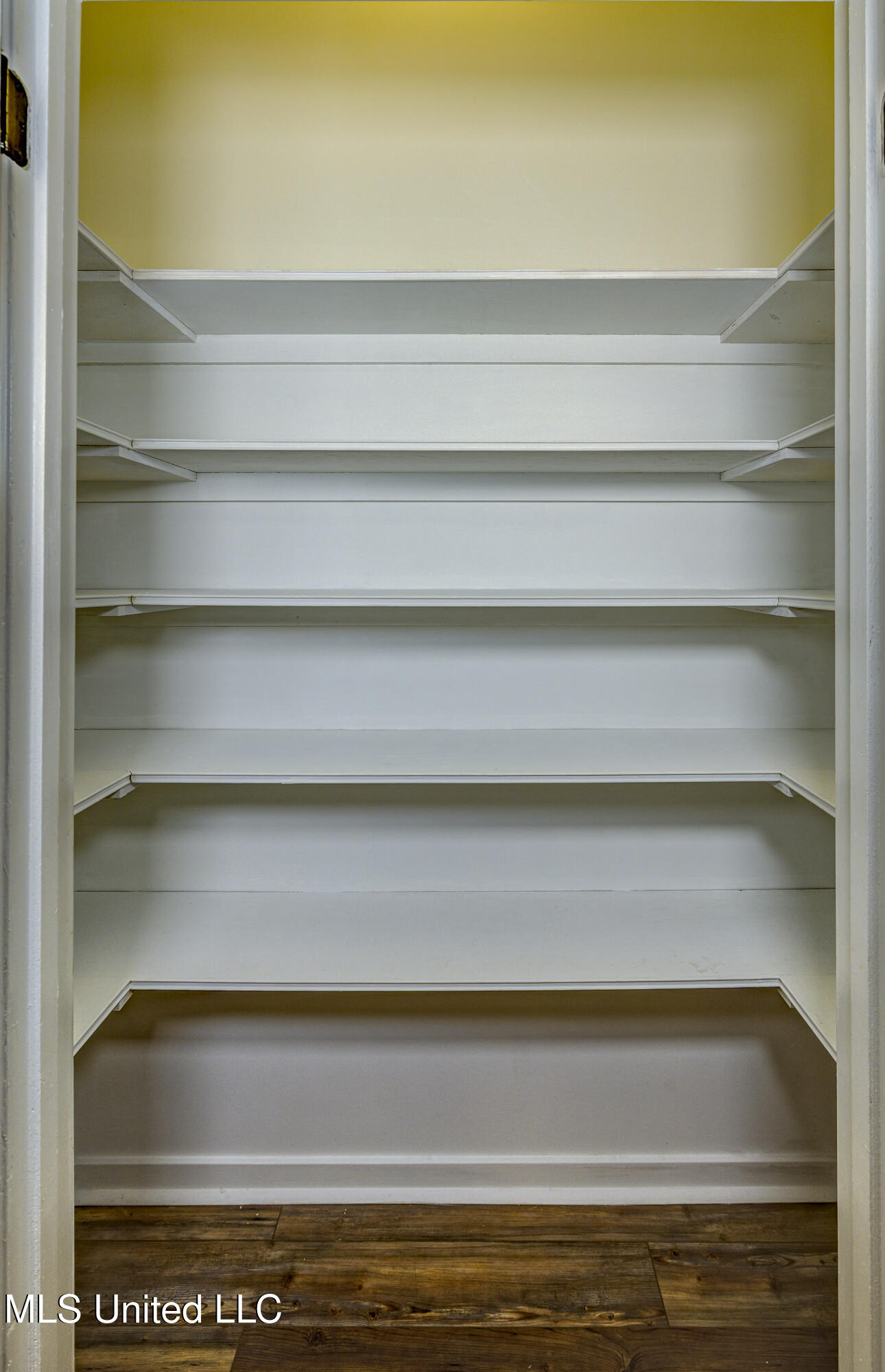 3099 E Fairway Drive