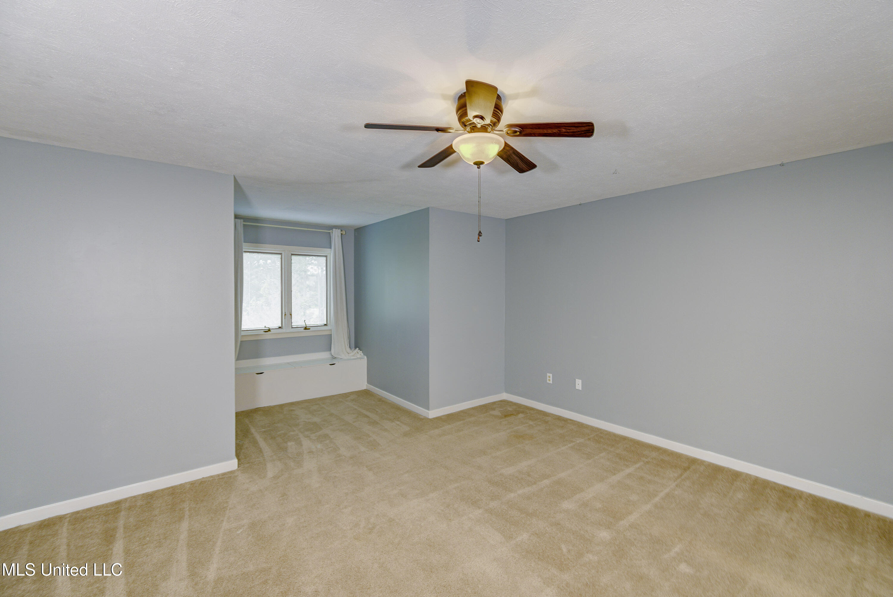 3099 E Fairway Drive