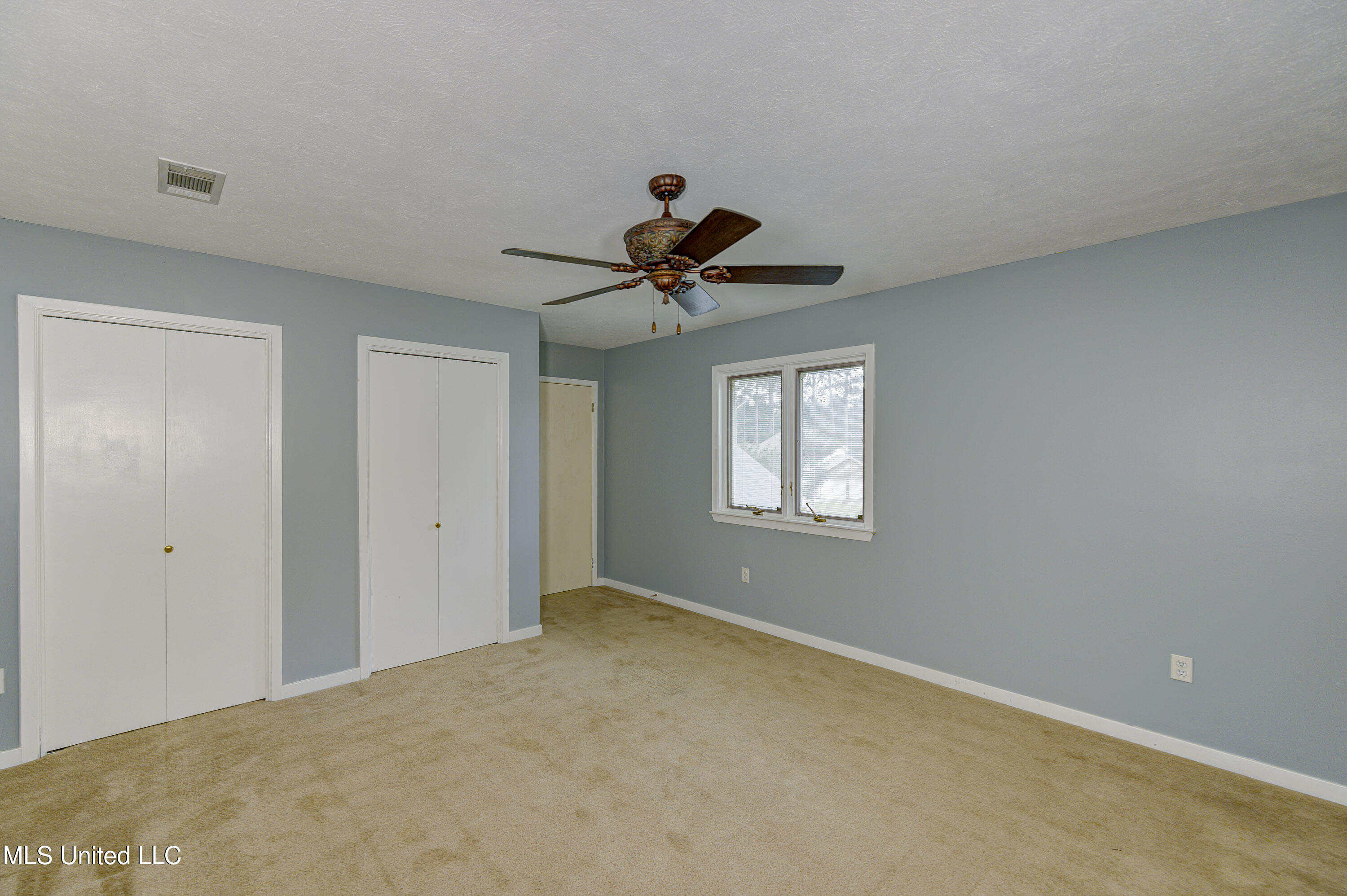 3099 E Fairway Drive