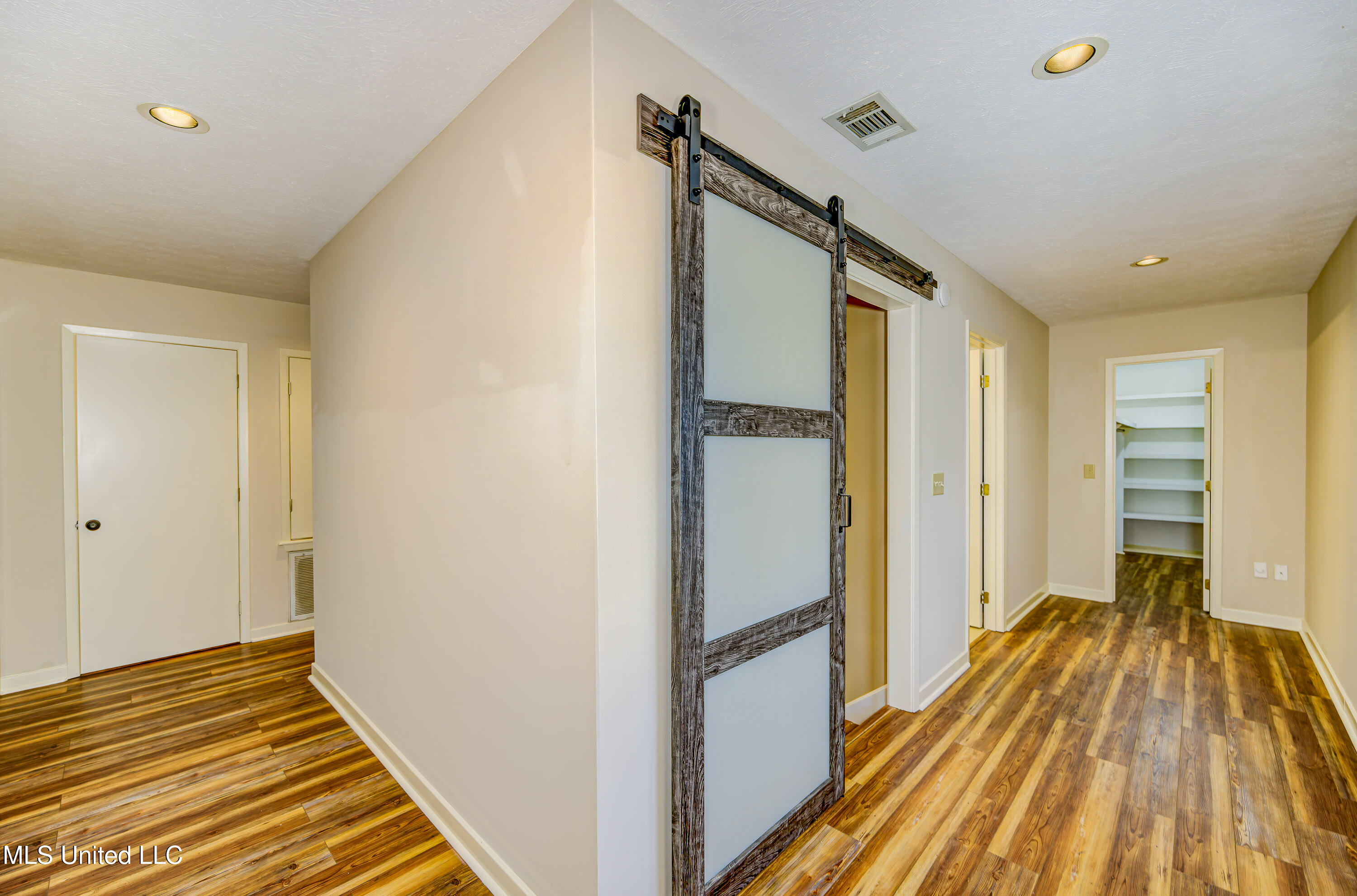 3099 E Fairway Drive