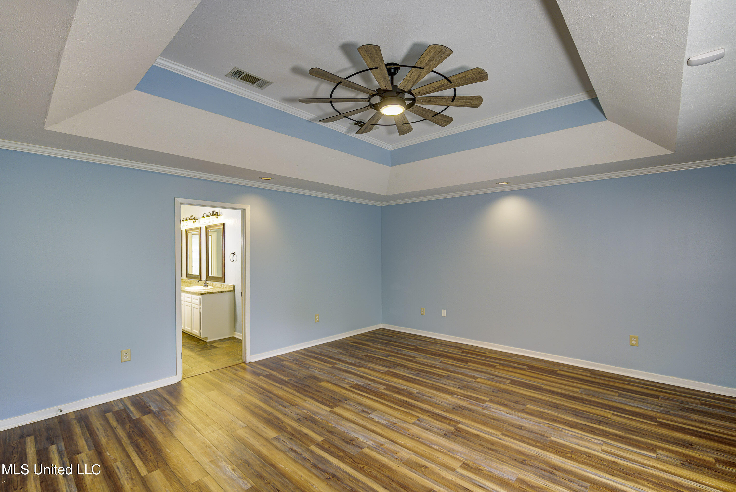 3099 E Fairway Drive