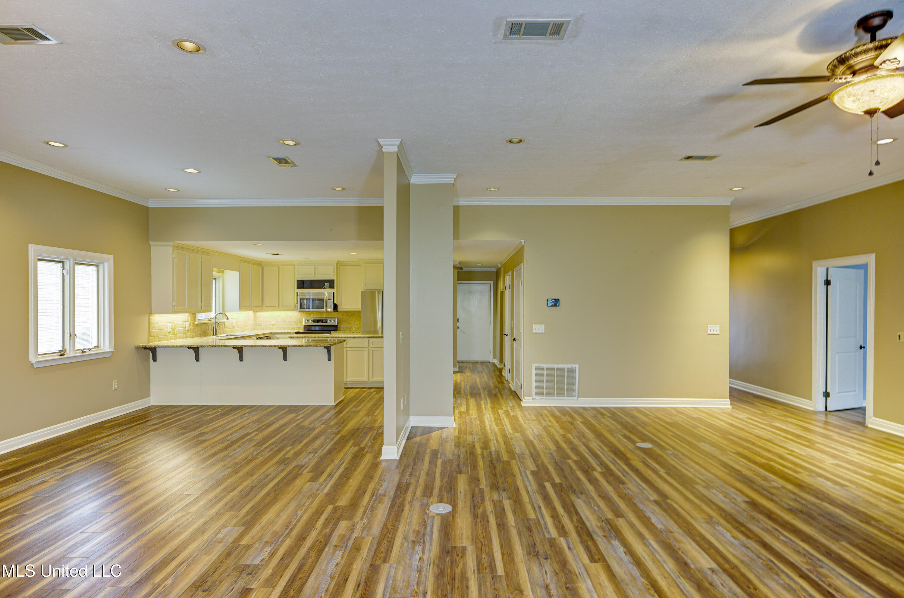 3099 E Fairway Drive