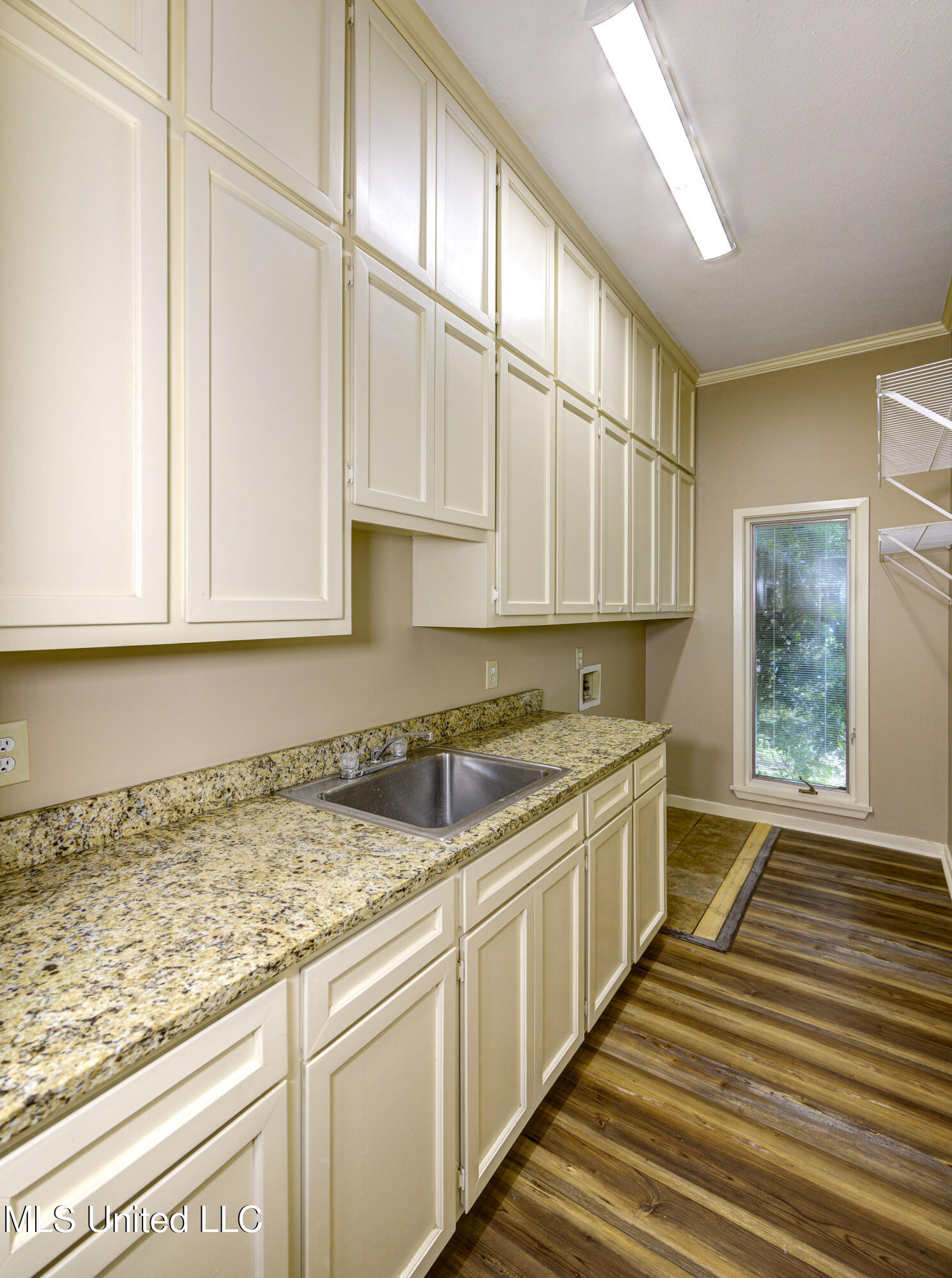 3099 E Fairway Drive