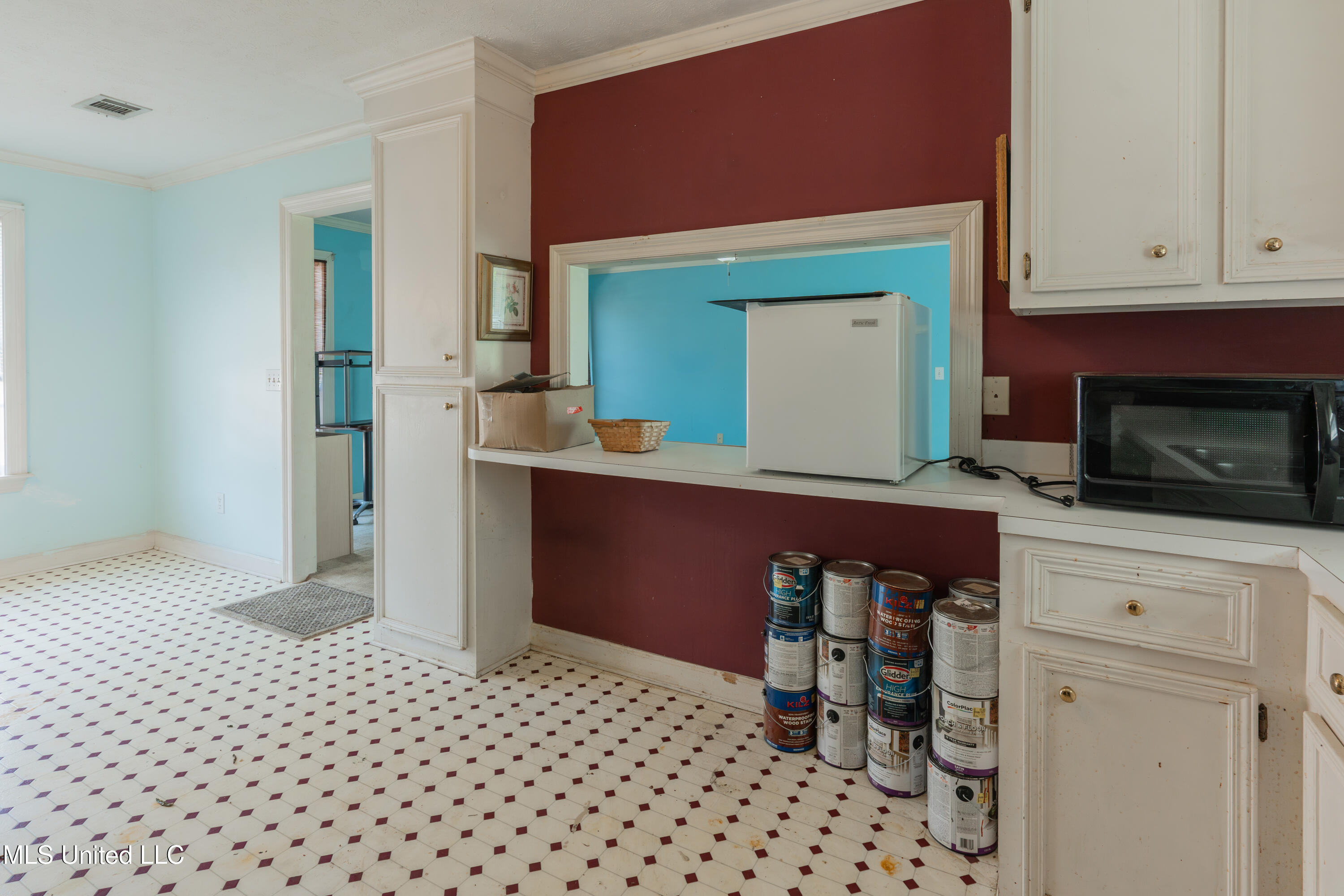 100 Green Oak Cove