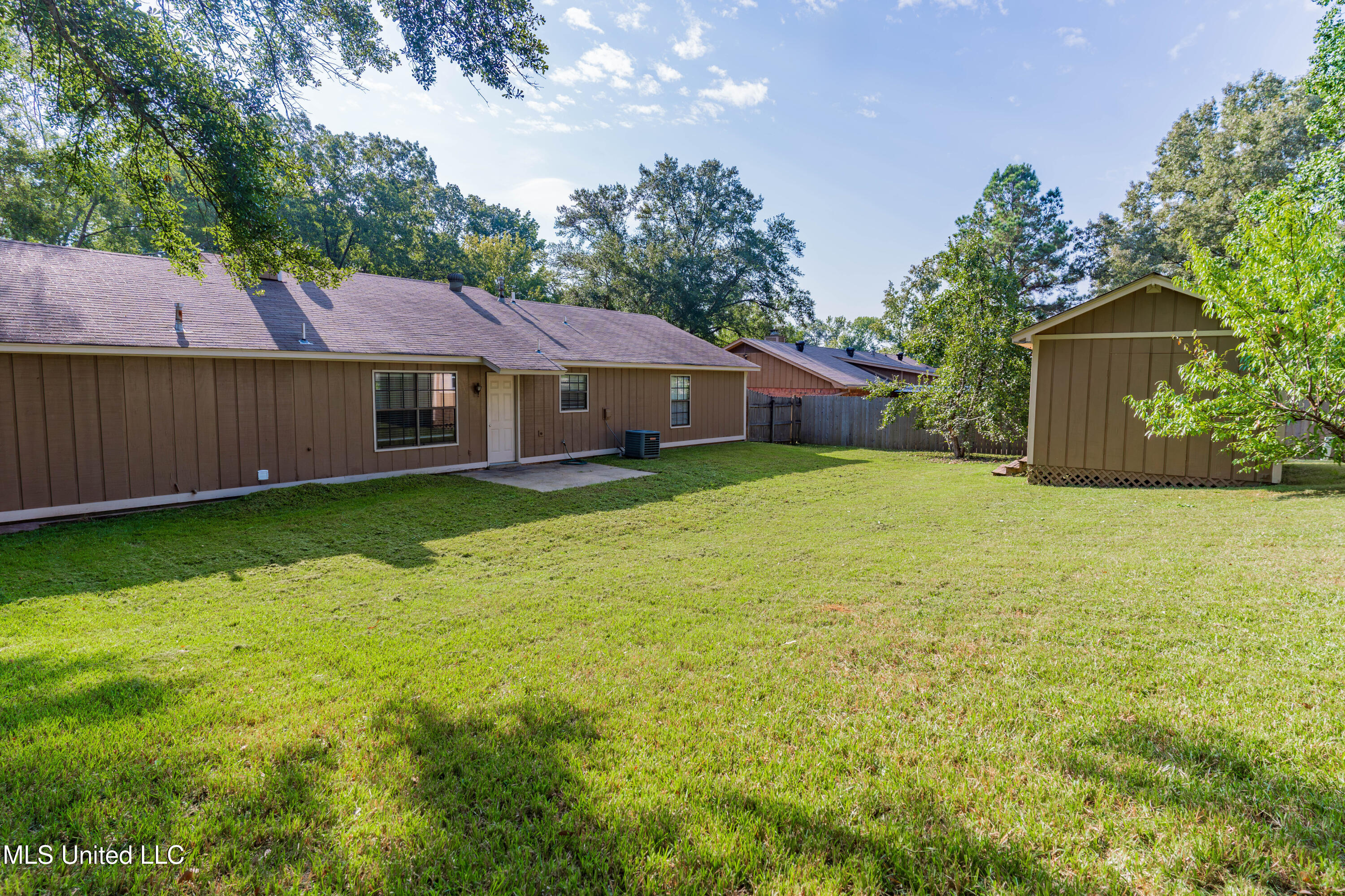 107 Spanish Moss Drive