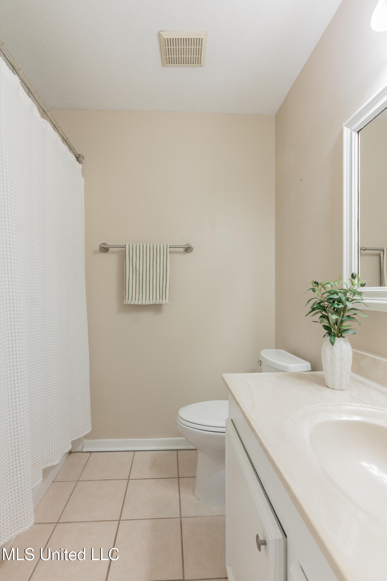 107 Spanish Moss Drive