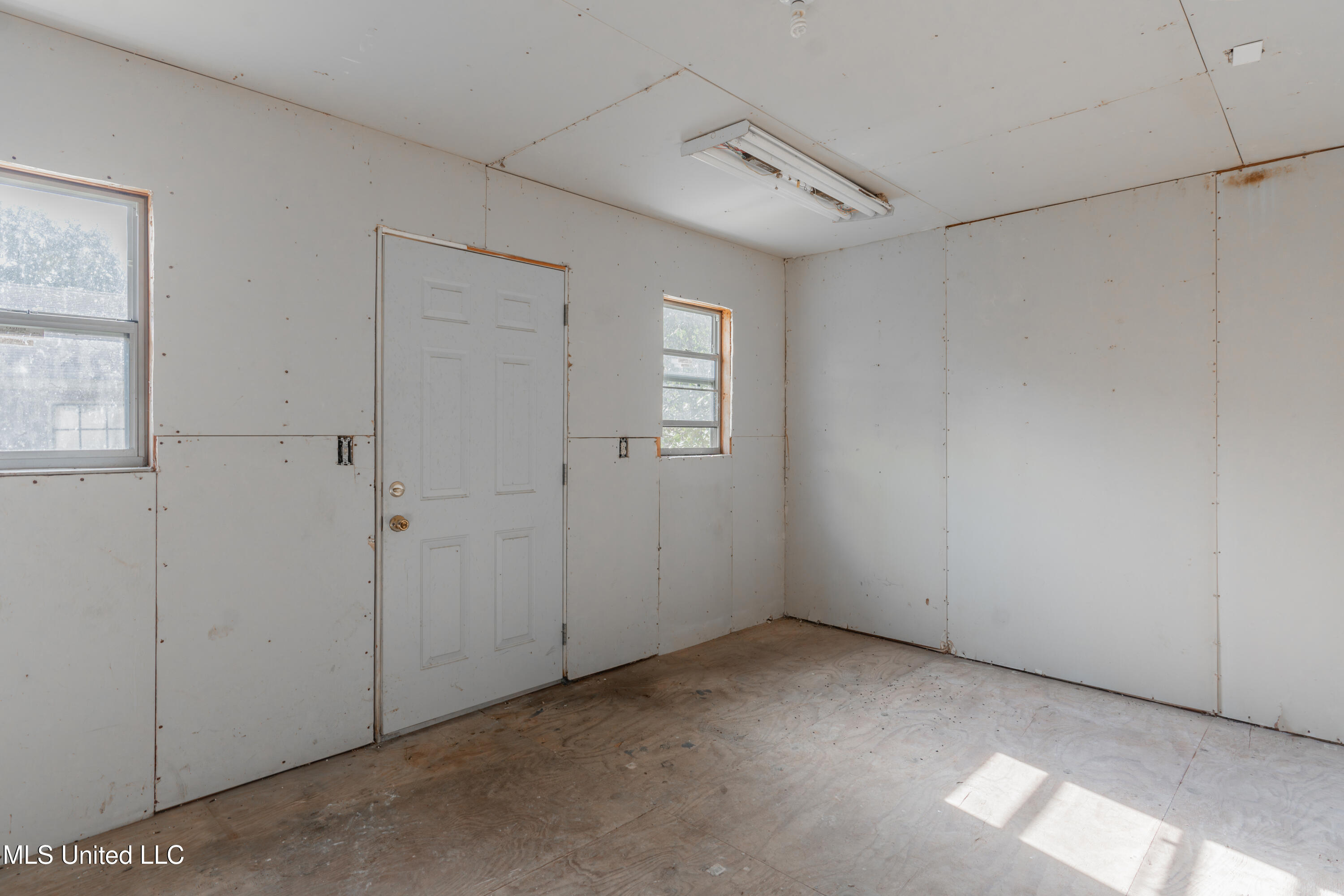 107 Spanish Moss Drive