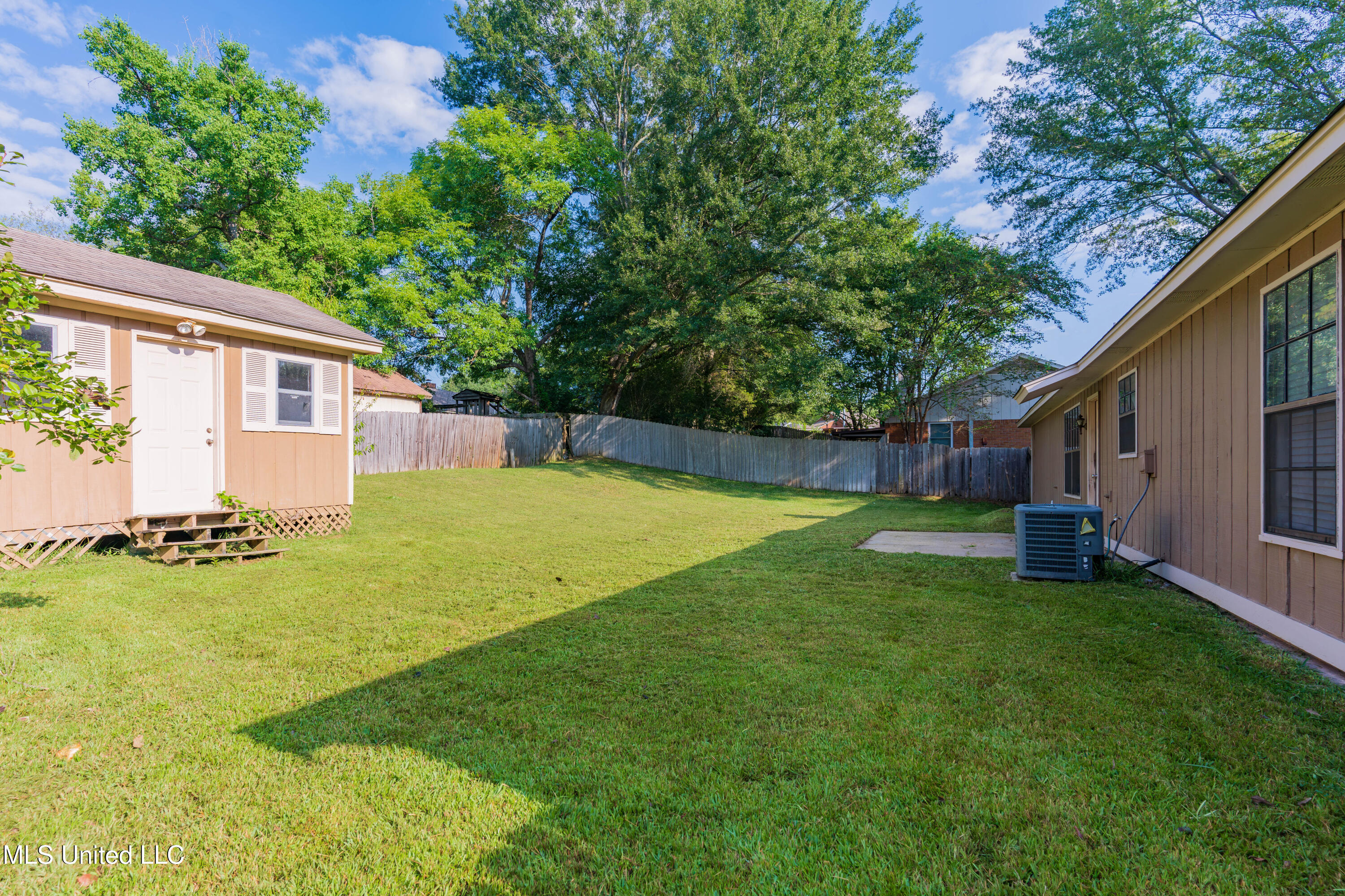 107 Spanish Moss Drive