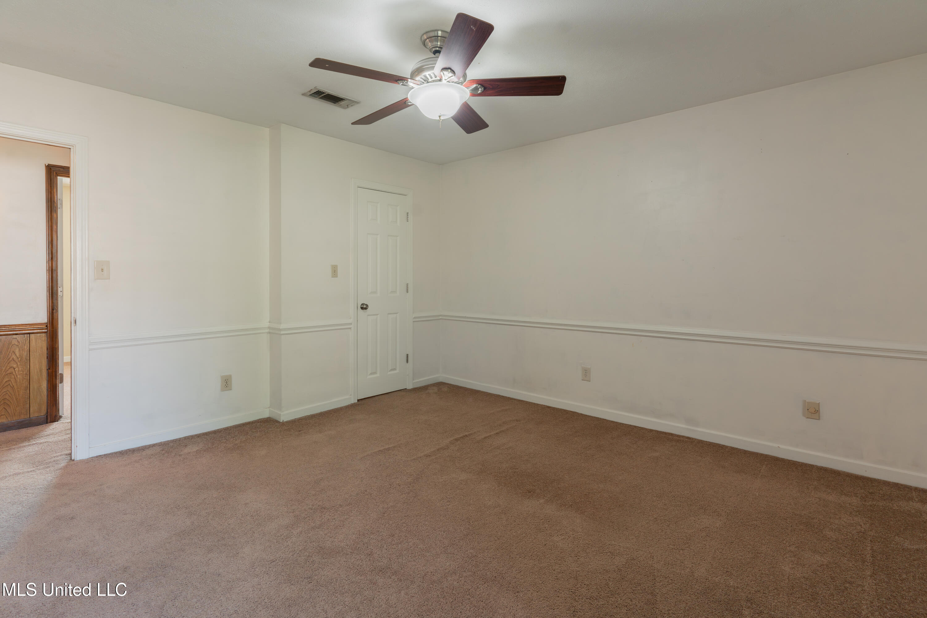 107 Spanish Moss Drive