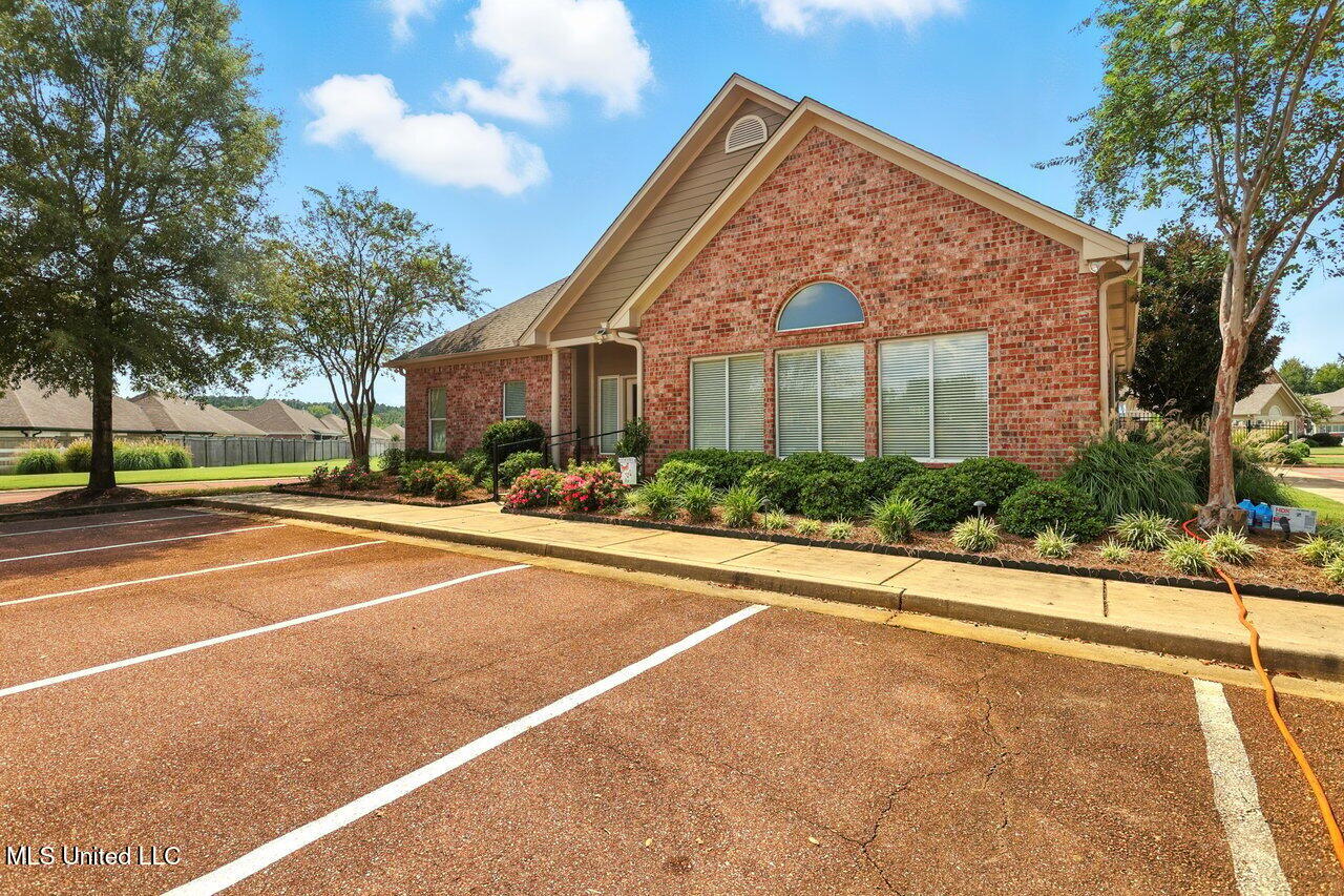 830 Sweetwater Drive