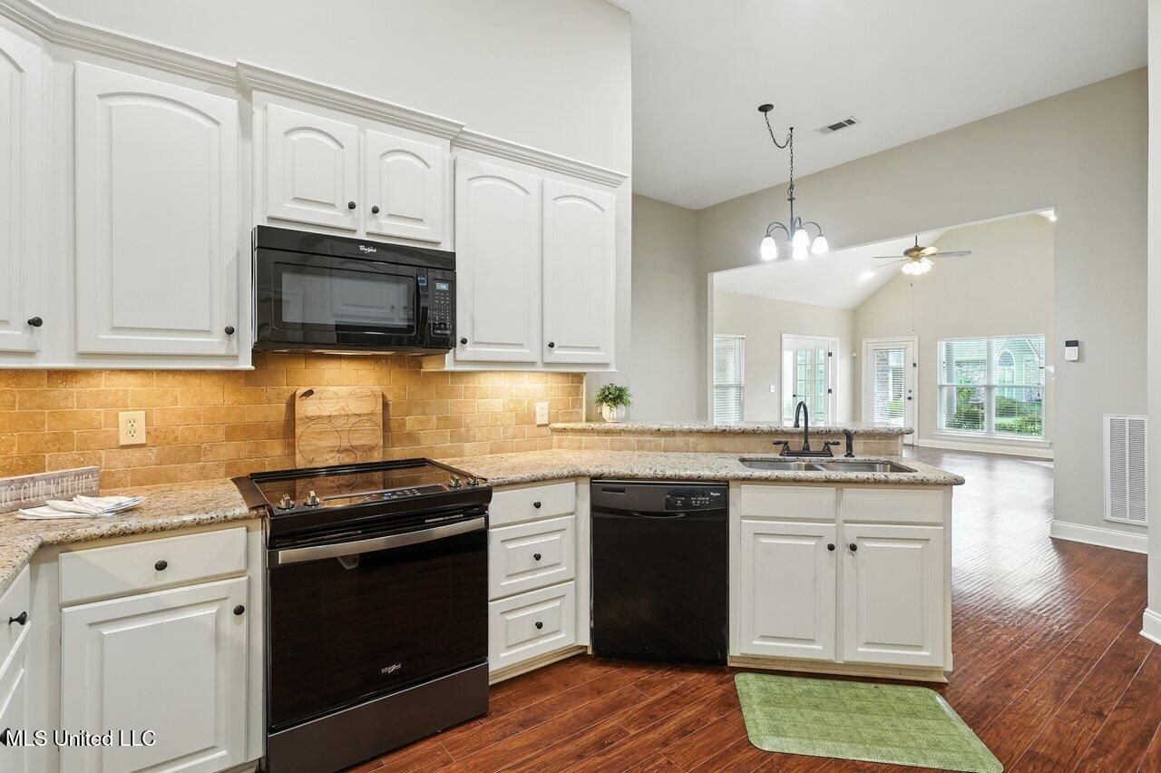 830 Sweetwater Drive