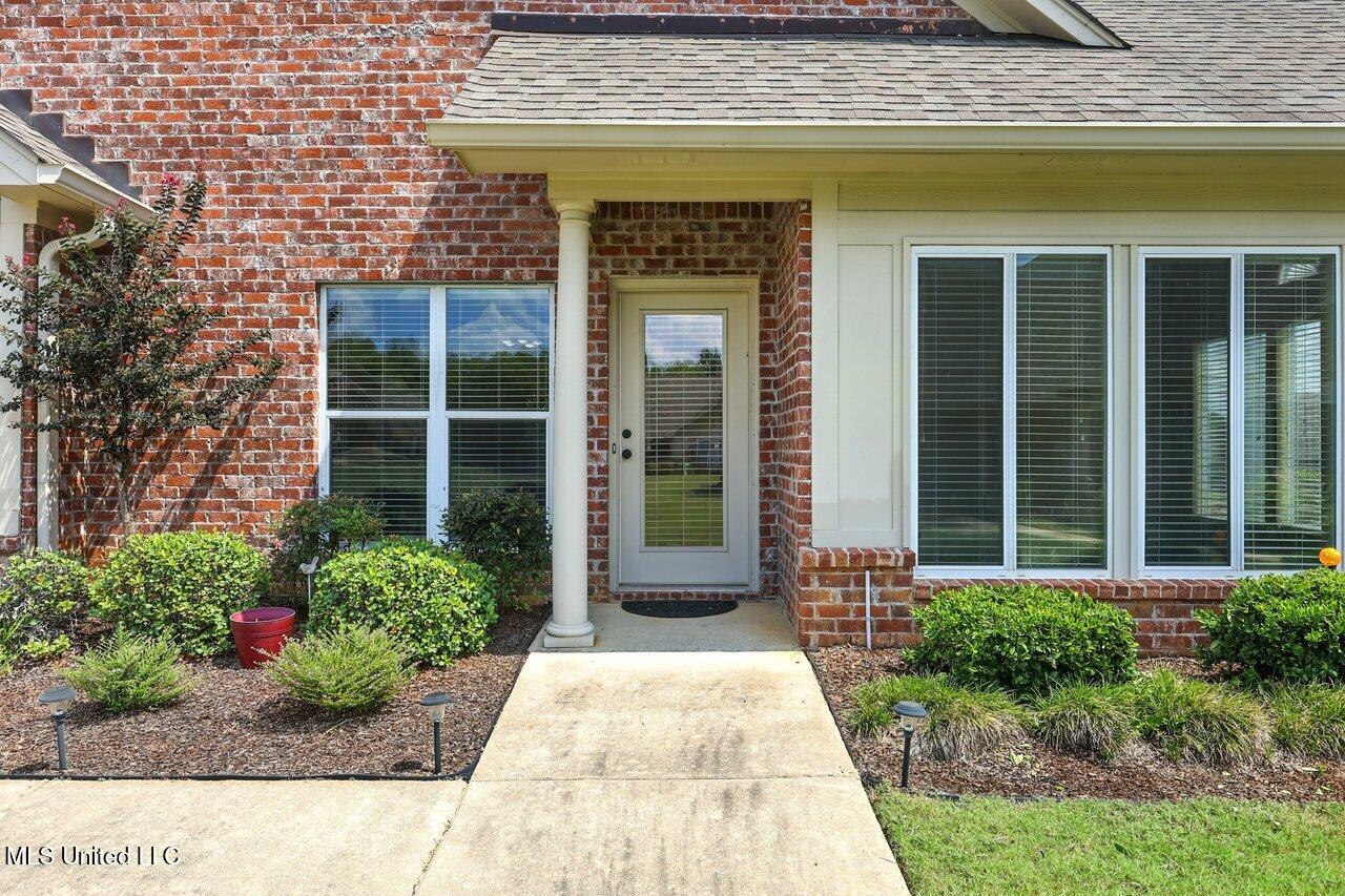 830 Sweetwater Drive