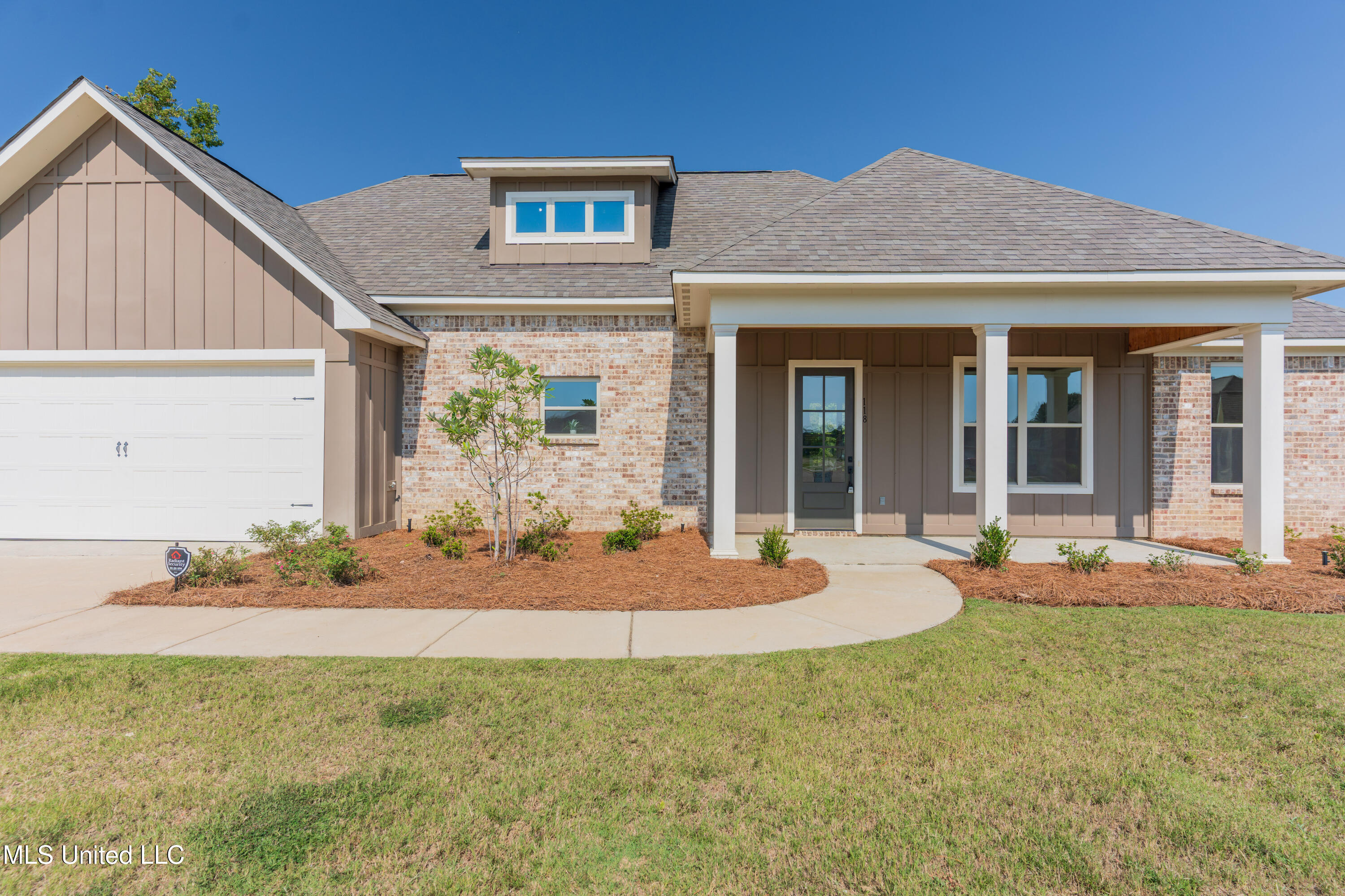 118 Trace Pointe Place