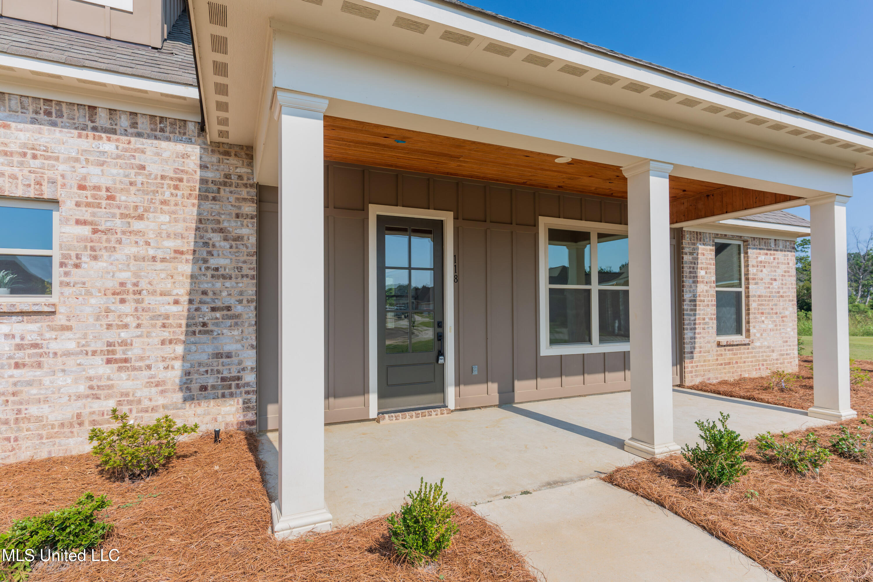 118 Trace Pointe Place