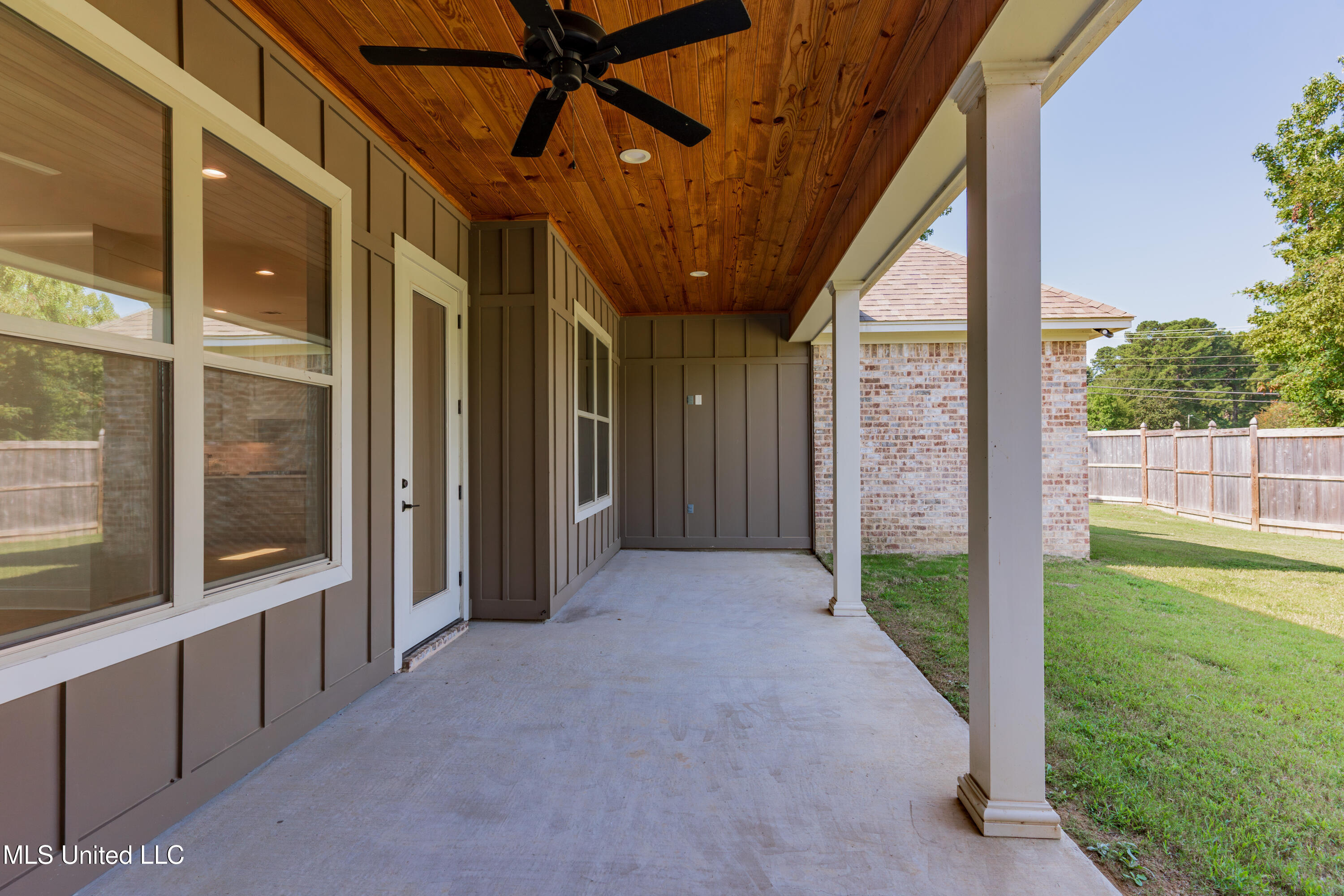 118 Trace Pointe Place