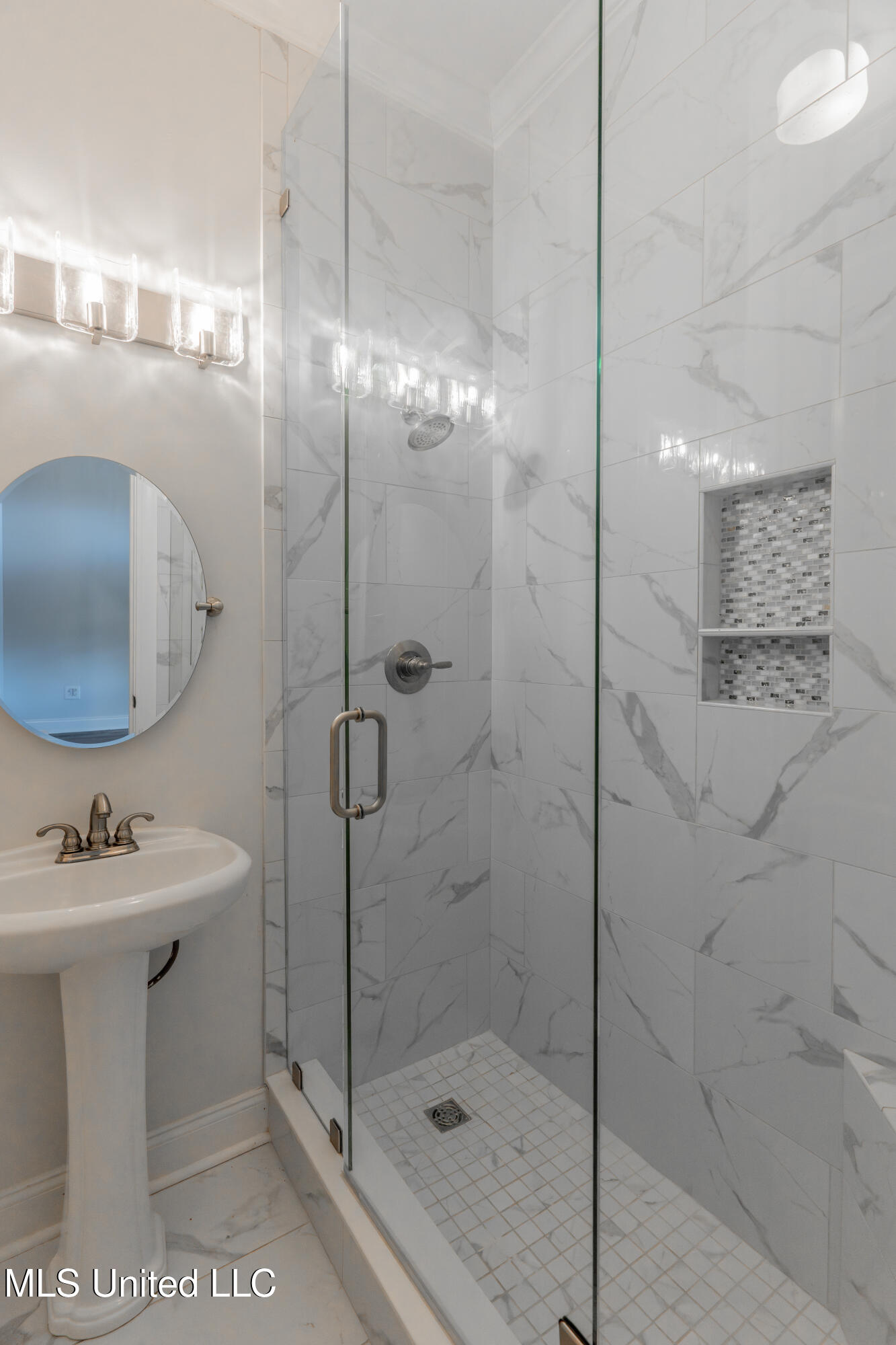 118 Viewpointe Drive