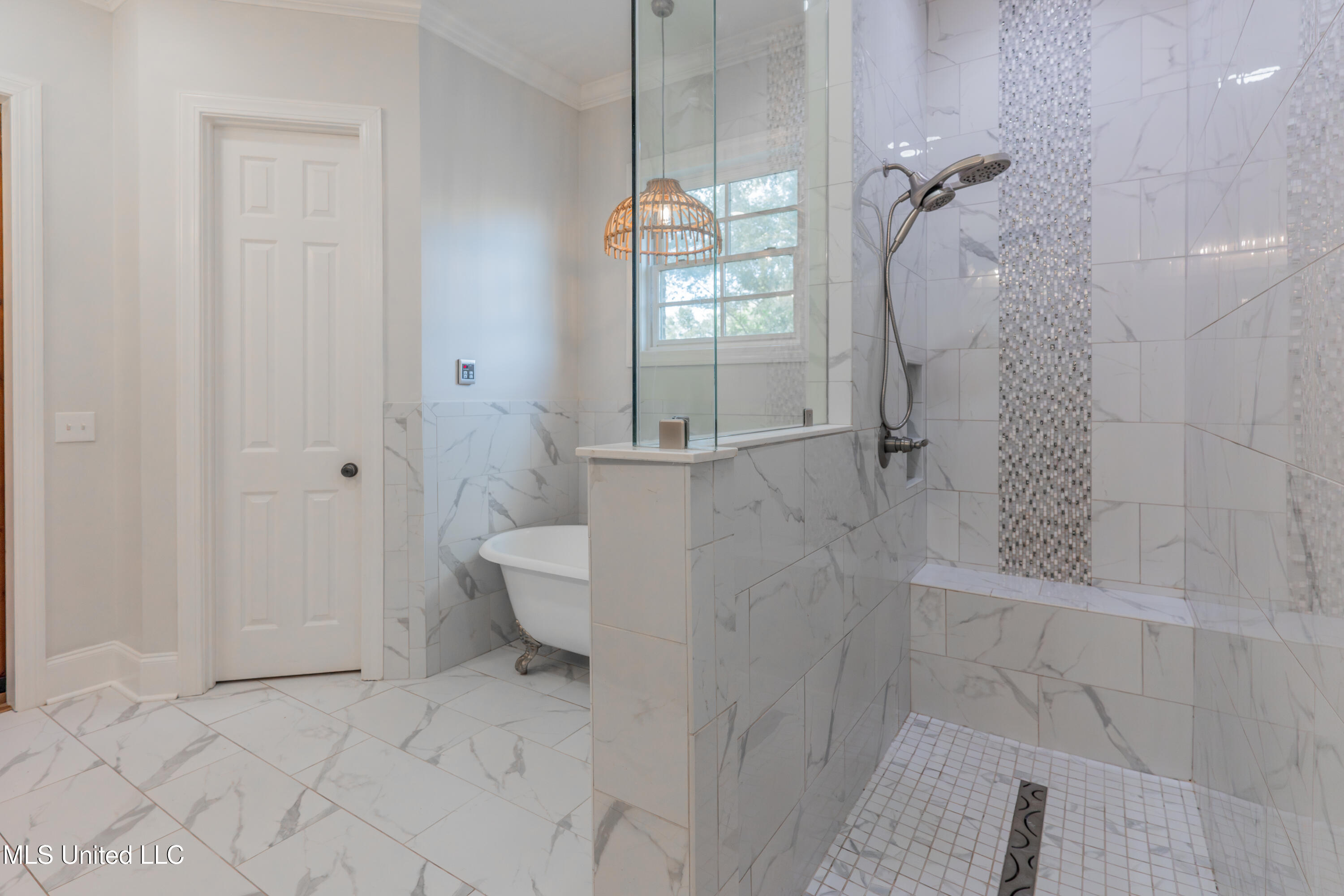 118 Viewpointe Drive