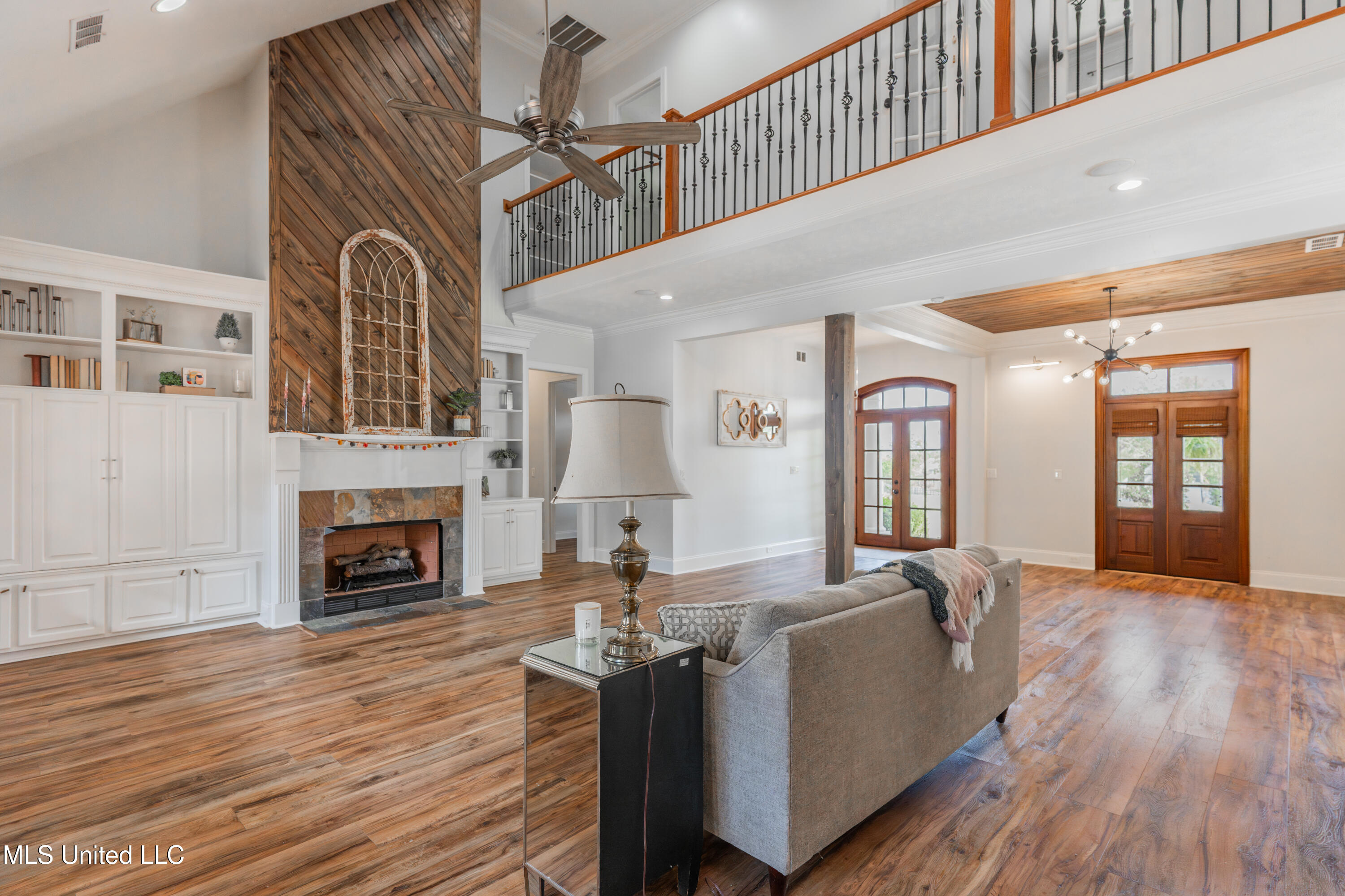 118 Viewpointe Drive