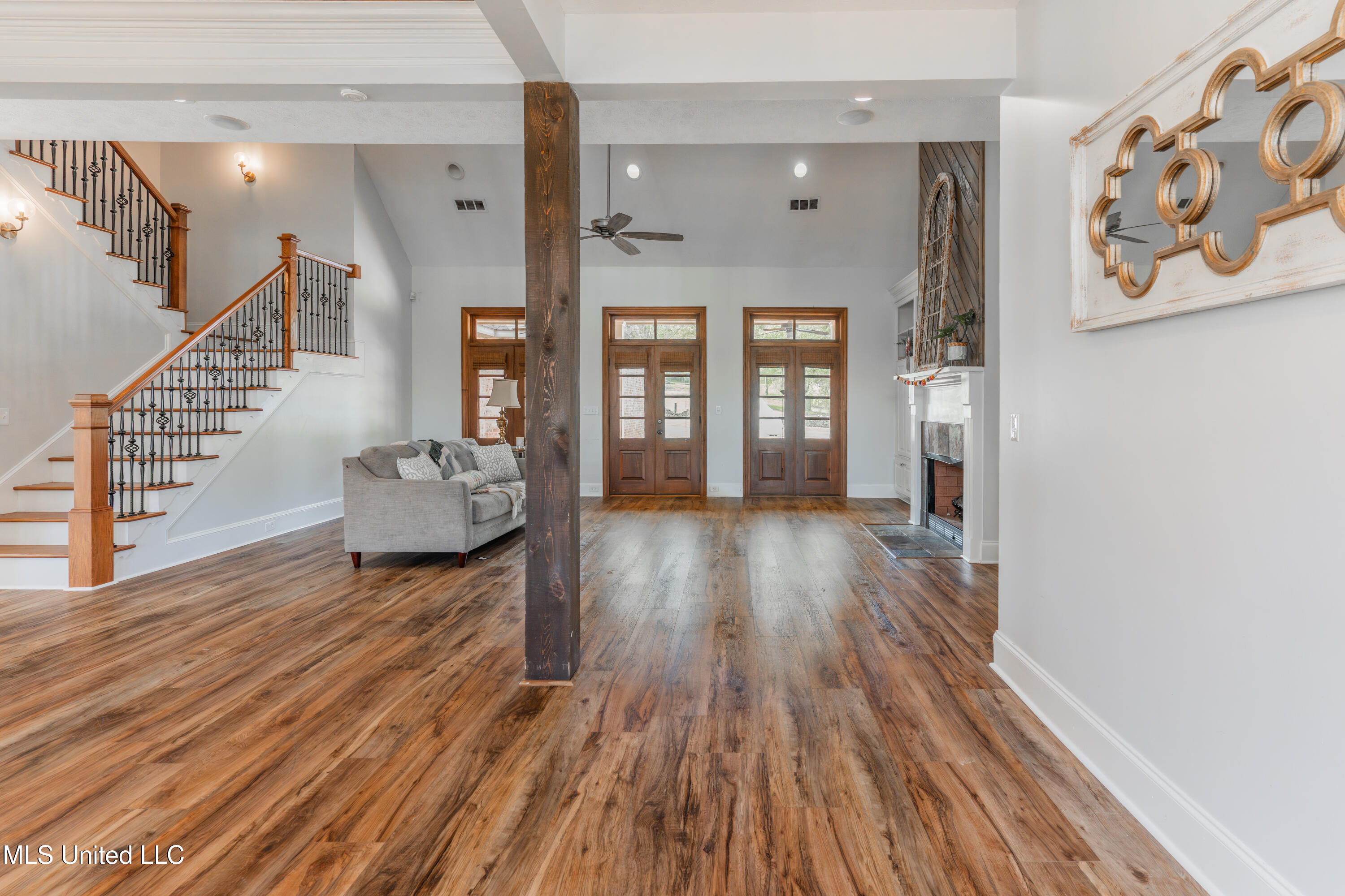 118 Viewpointe Drive