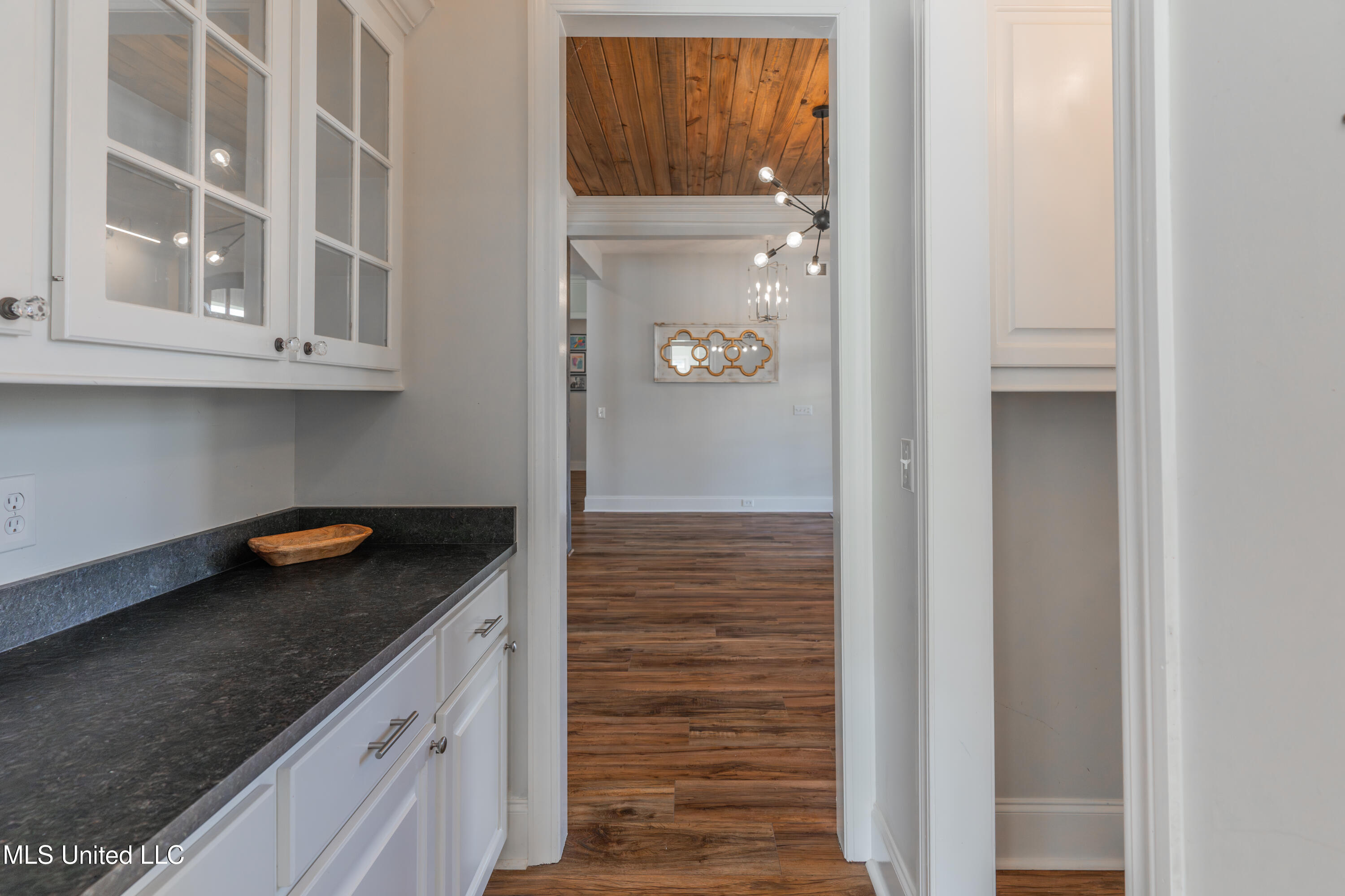 118 Viewpointe Drive