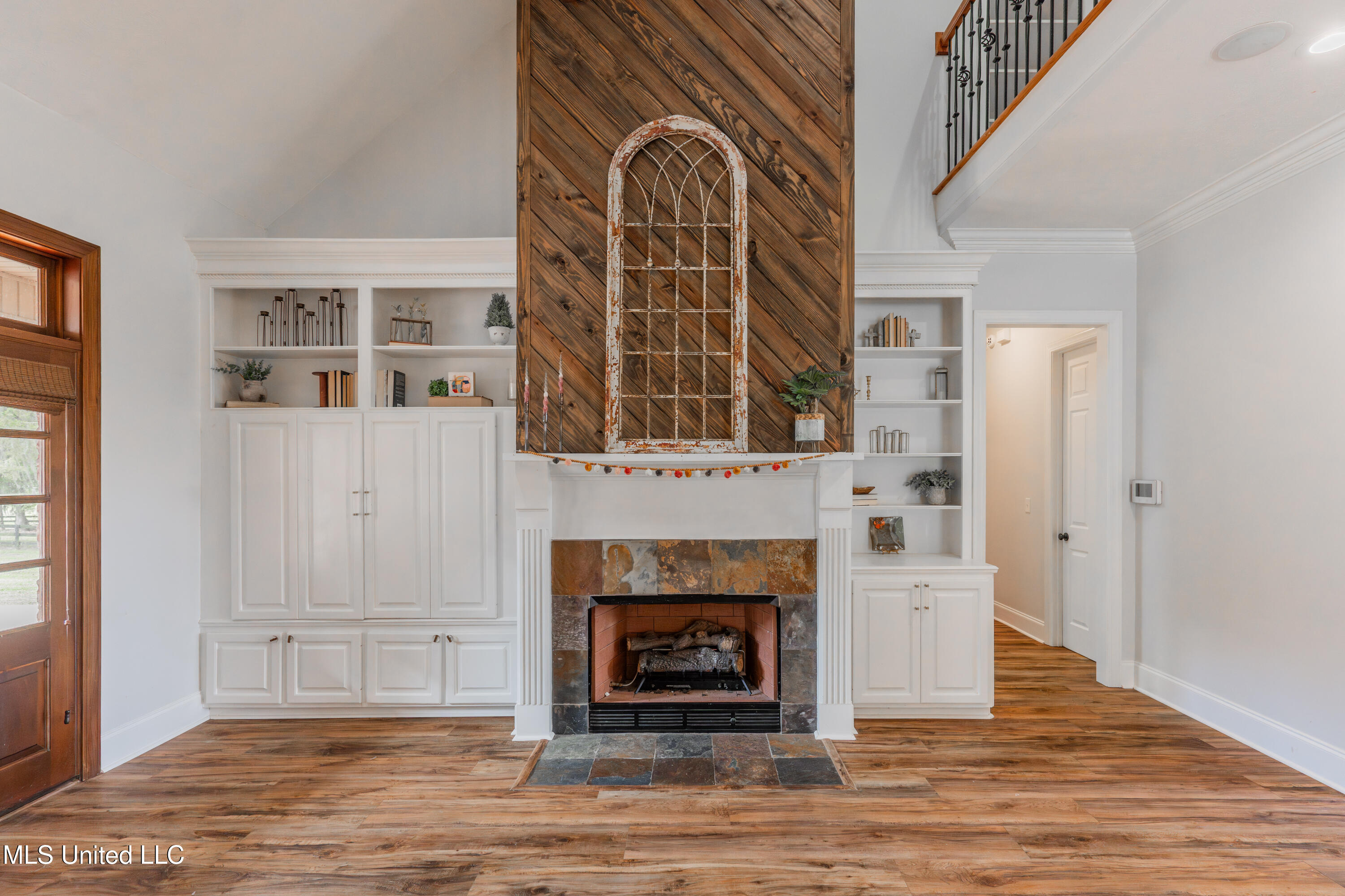 118 Viewpointe Drive