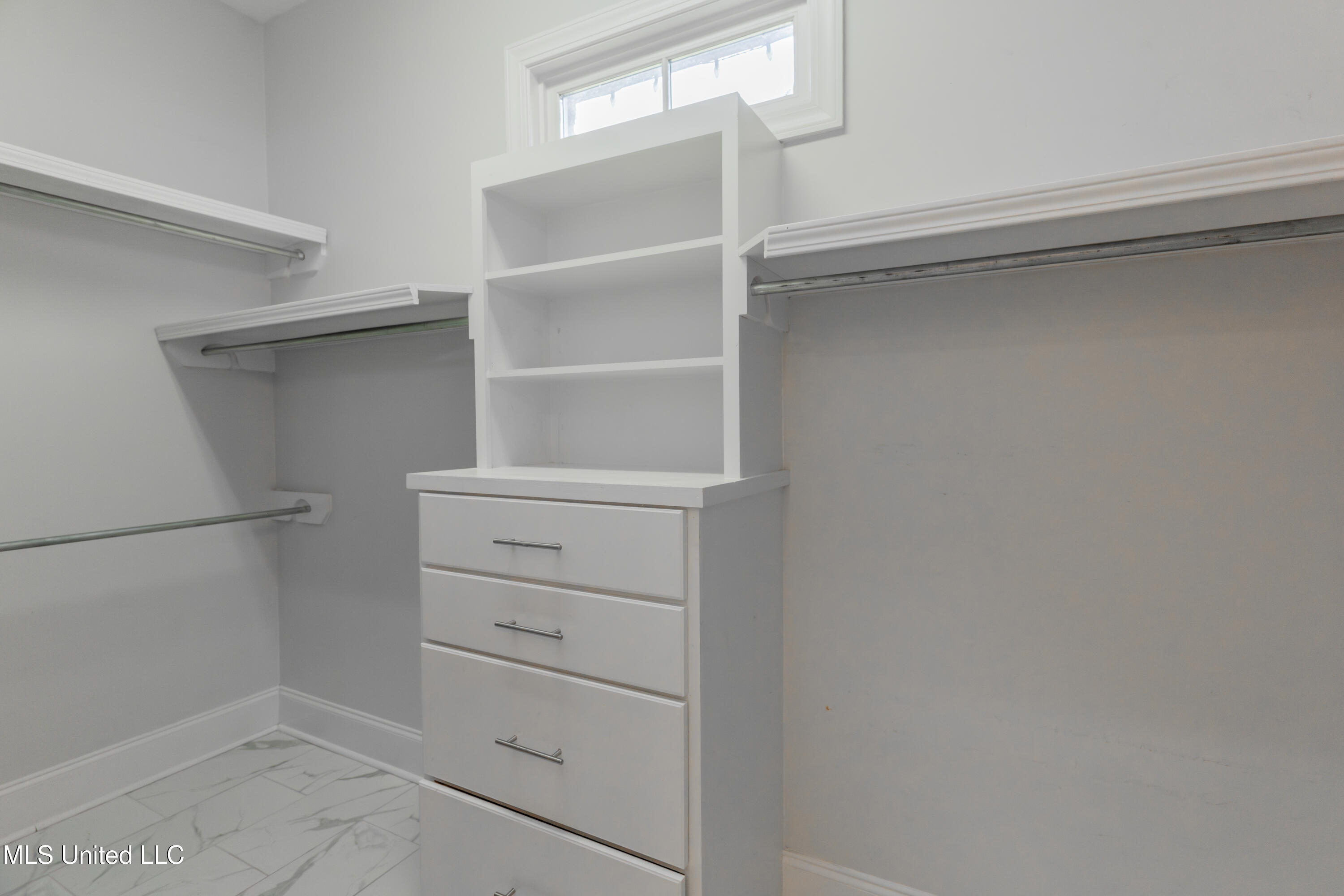 118 Viewpointe Drive