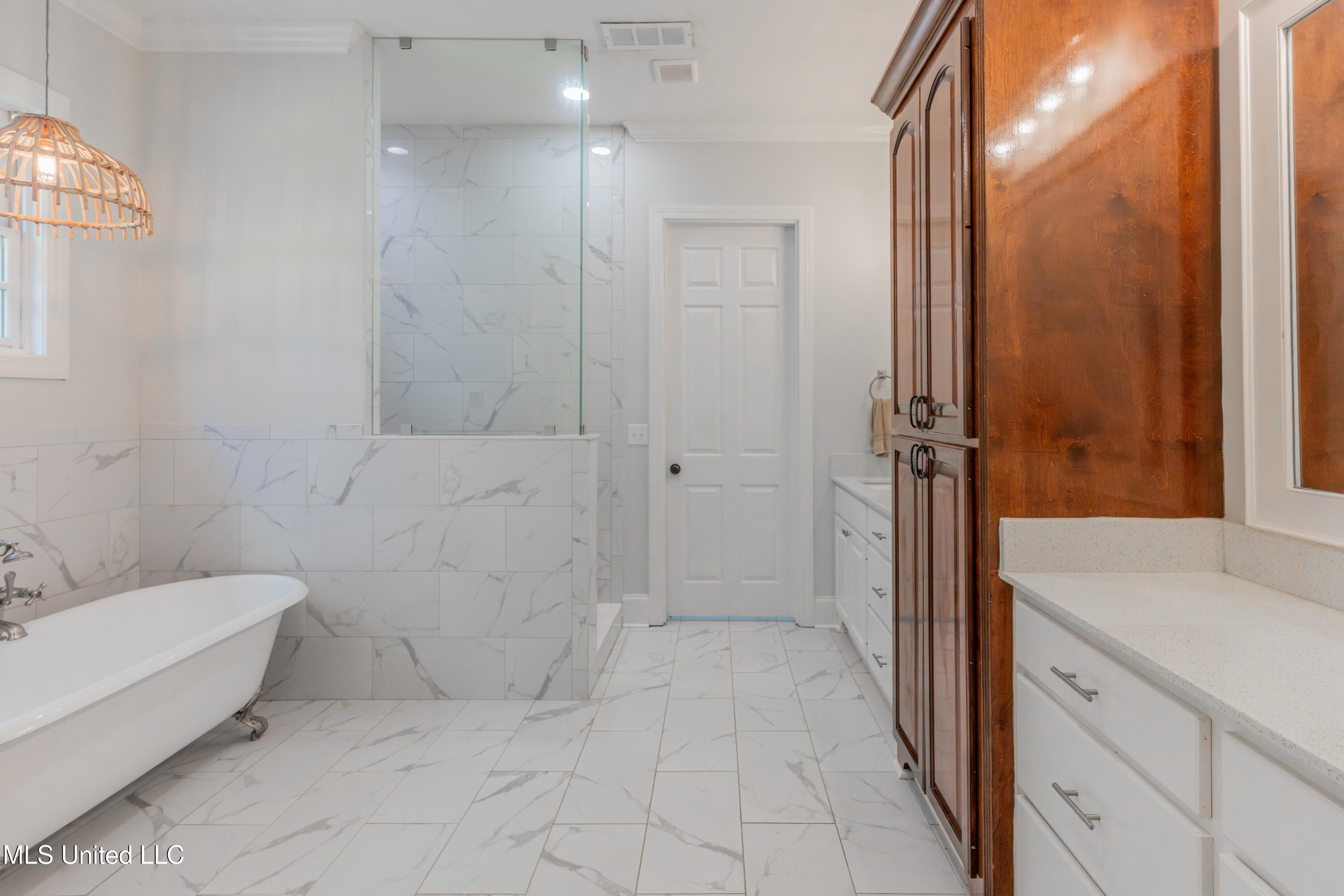 118 Viewpointe Drive