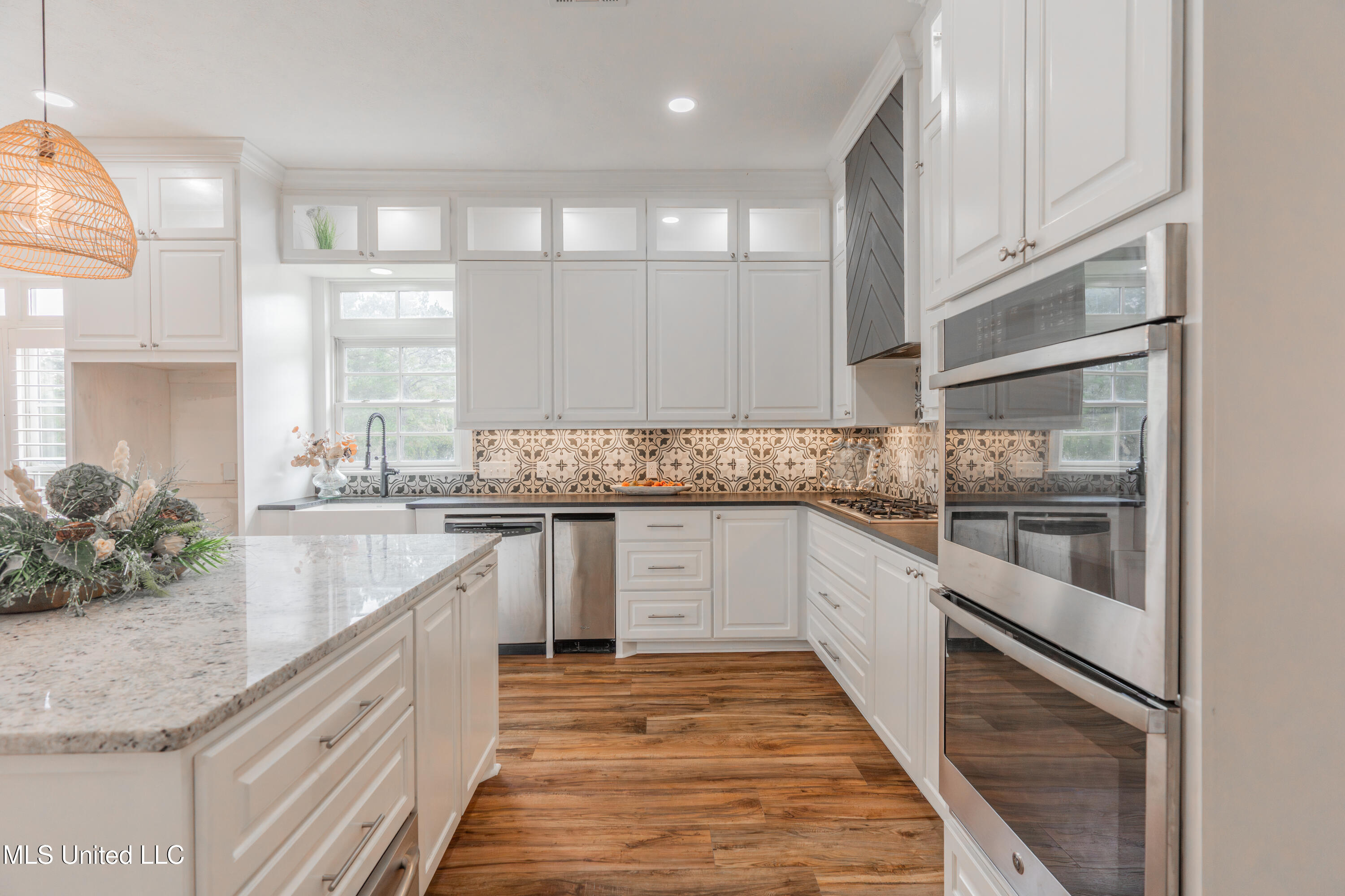 118 Viewpointe Drive