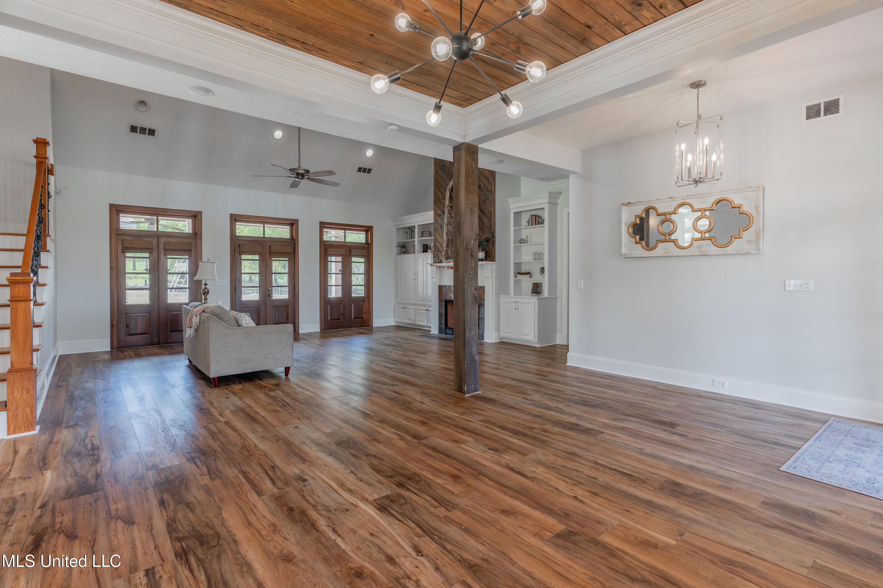 118 Viewpointe Drive