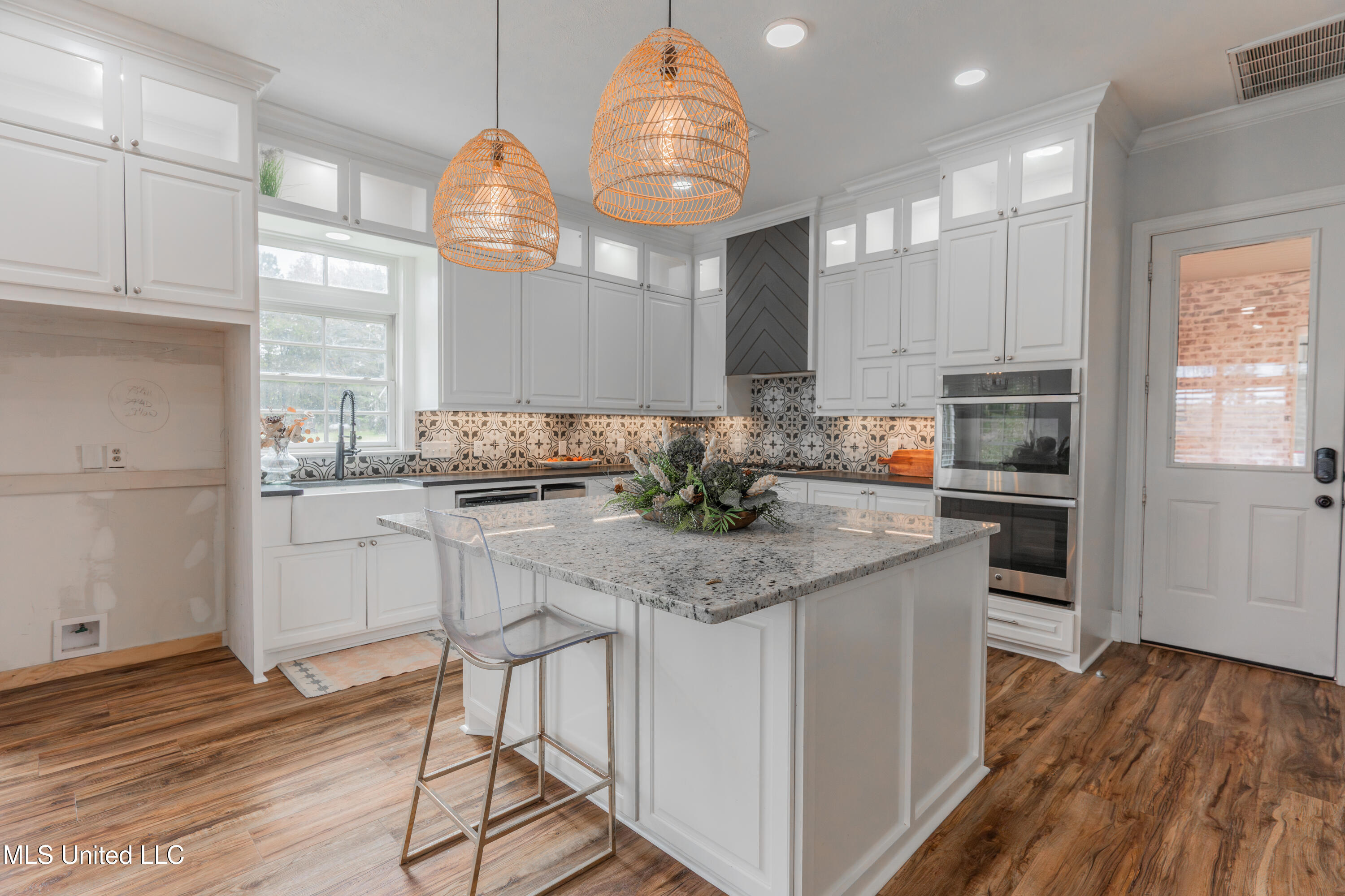 118 Viewpointe Drive