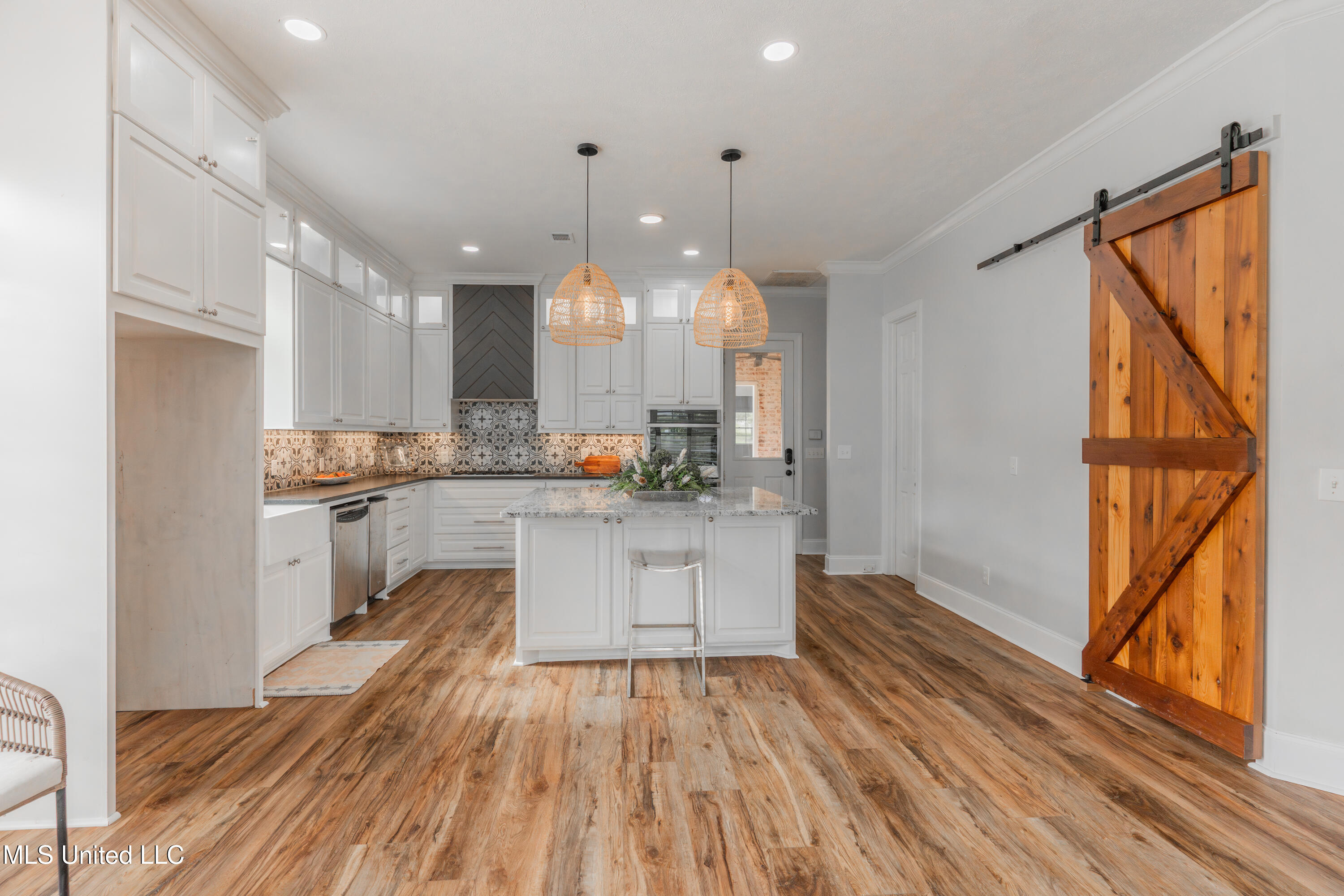 118 Viewpointe Drive