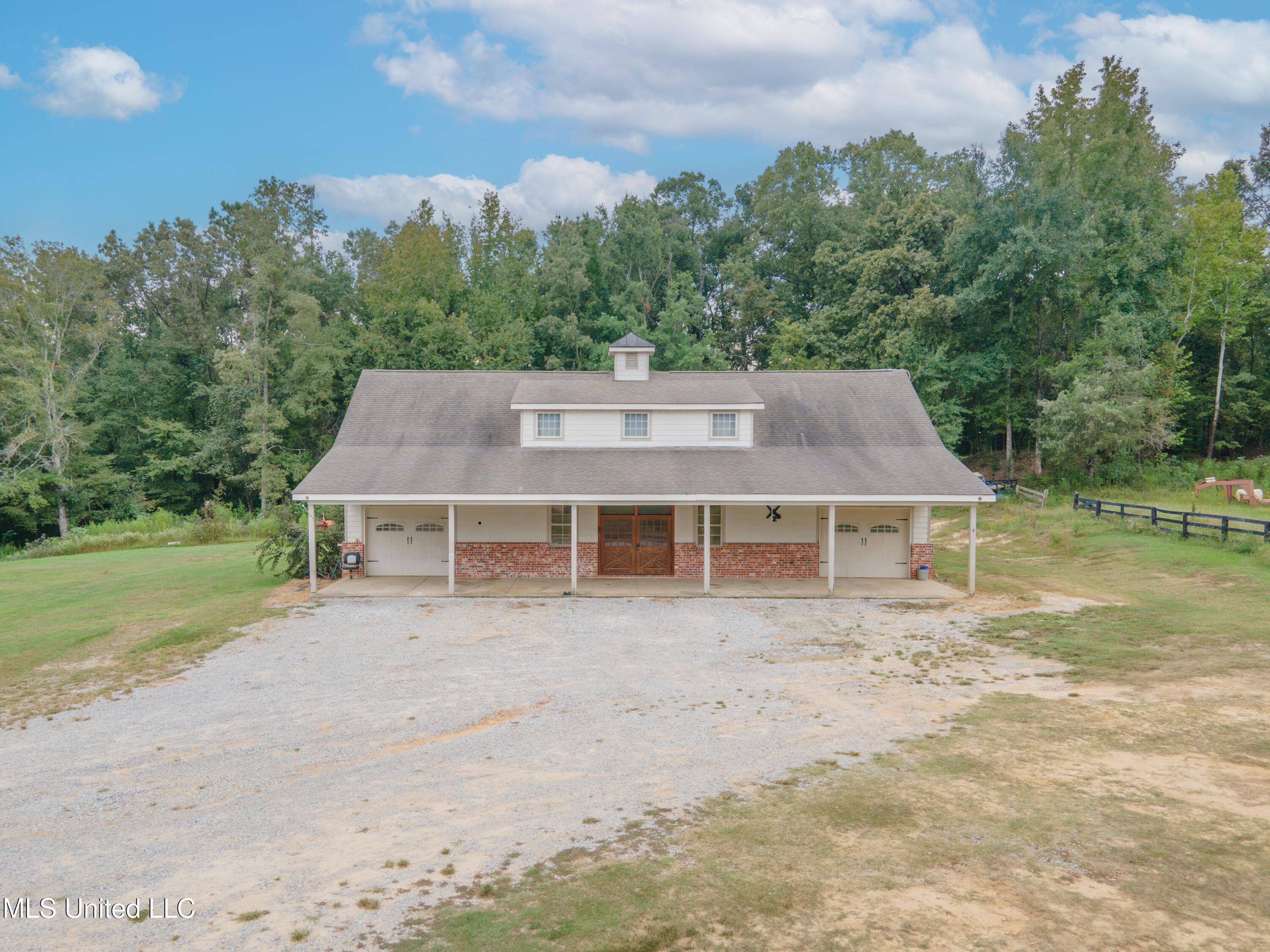 118 Viewpointe Drive