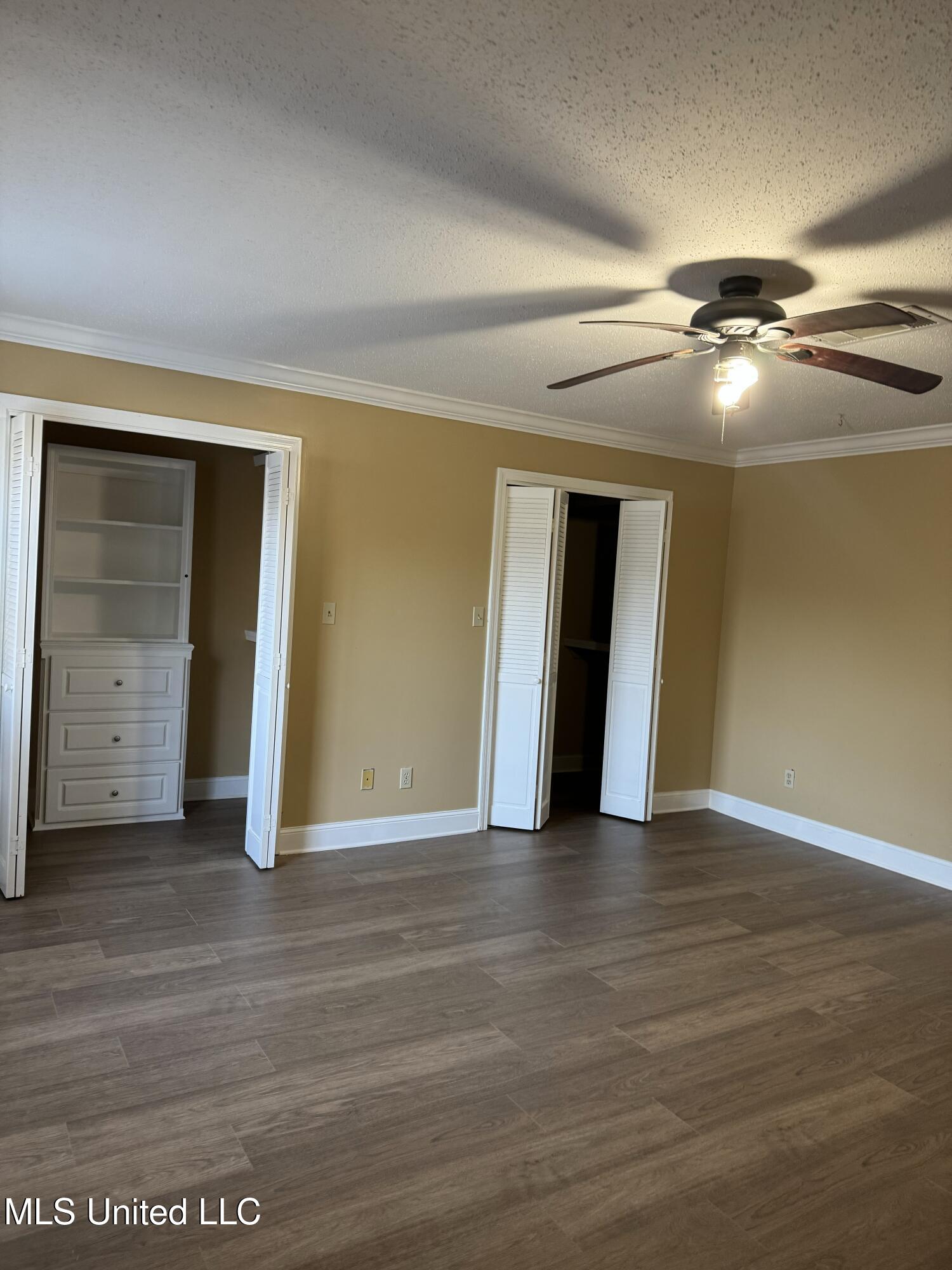 204 Lake Forest Lane