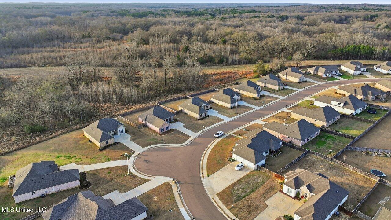 180 Catherine Boulevard