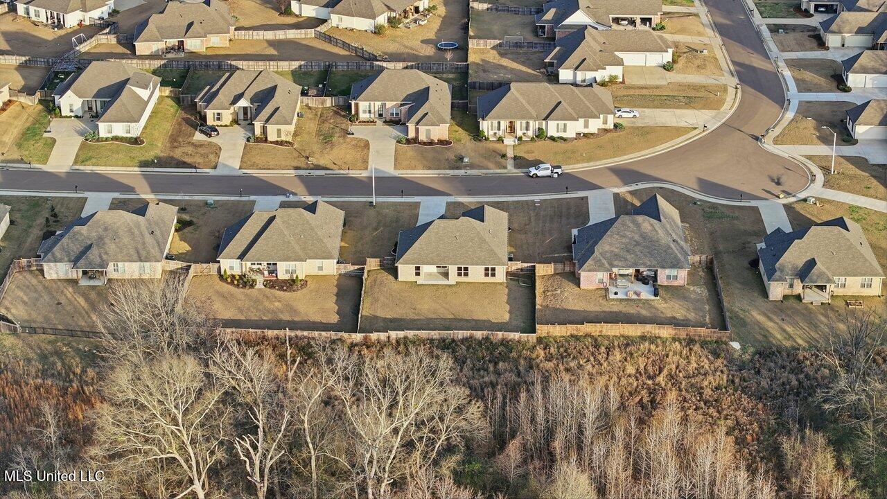 180 Catherine Boulevard