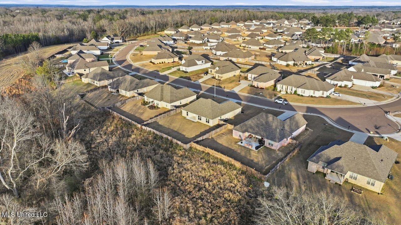 180 Catherine Boulevard