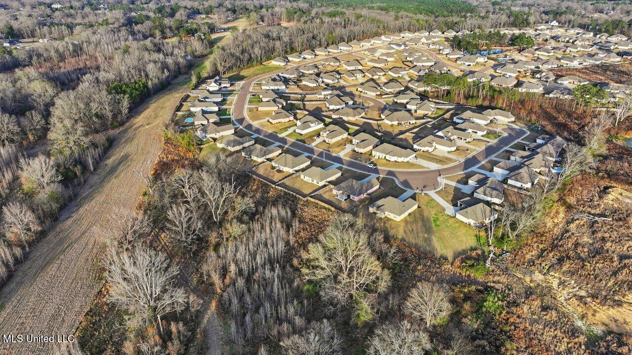 180 Catherine Boulevard