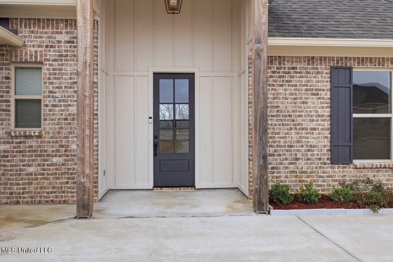 180 Catherine Boulevard