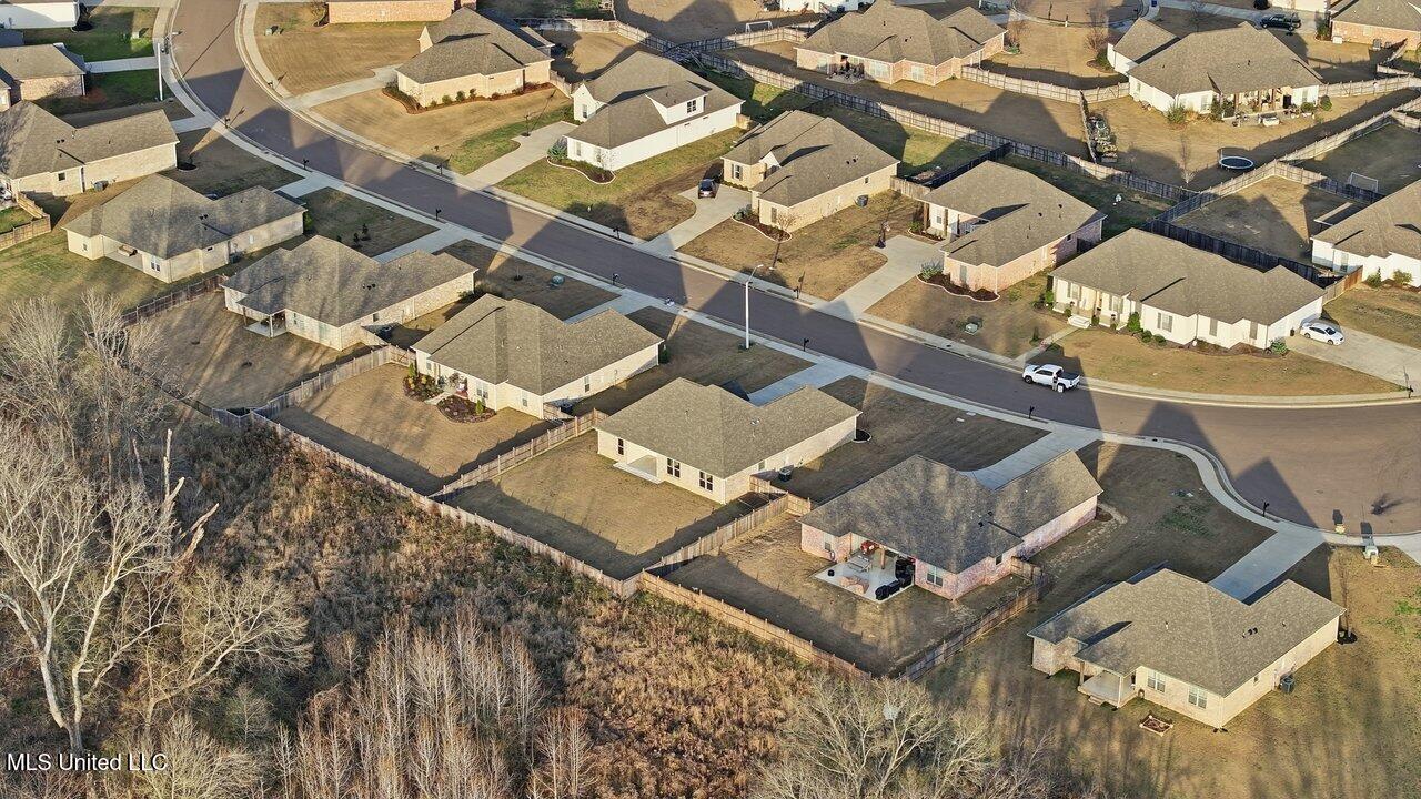 180 Catherine Boulevard