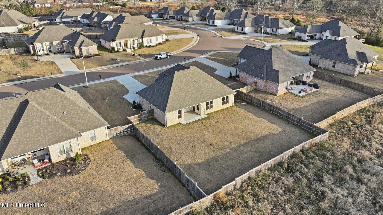 180 Catherine Boulevard