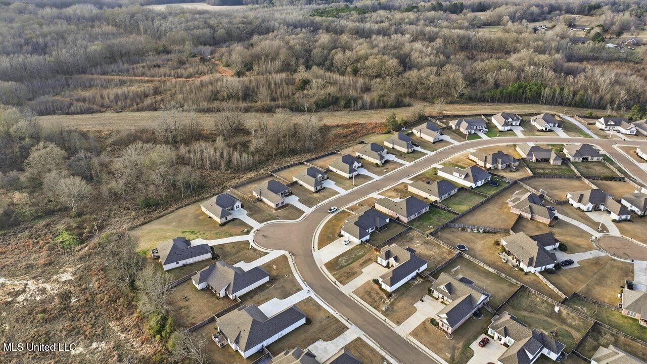 180 Catherine Boulevard