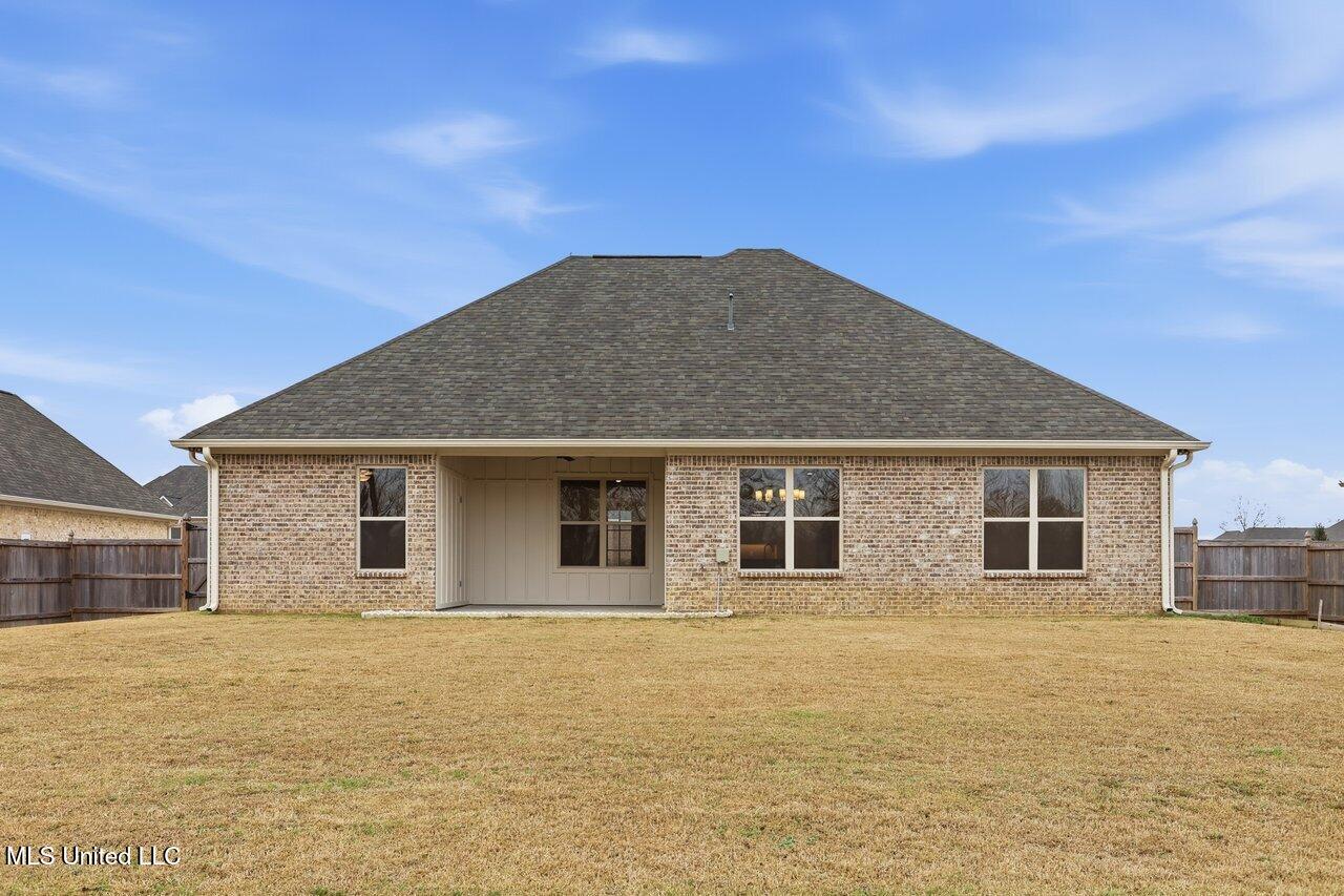 180 Catherine Boulevard