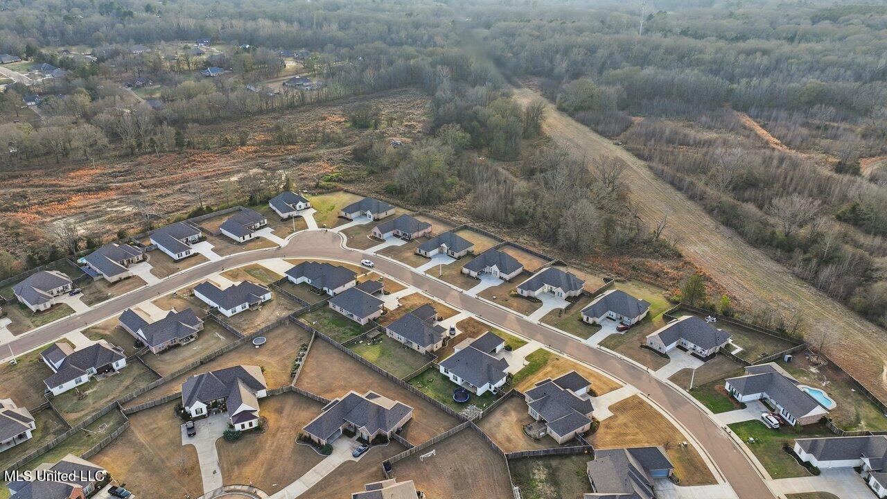 180 Catherine Boulevard