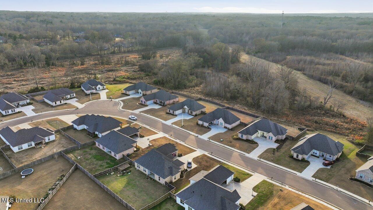 180 Catherine Boulevard