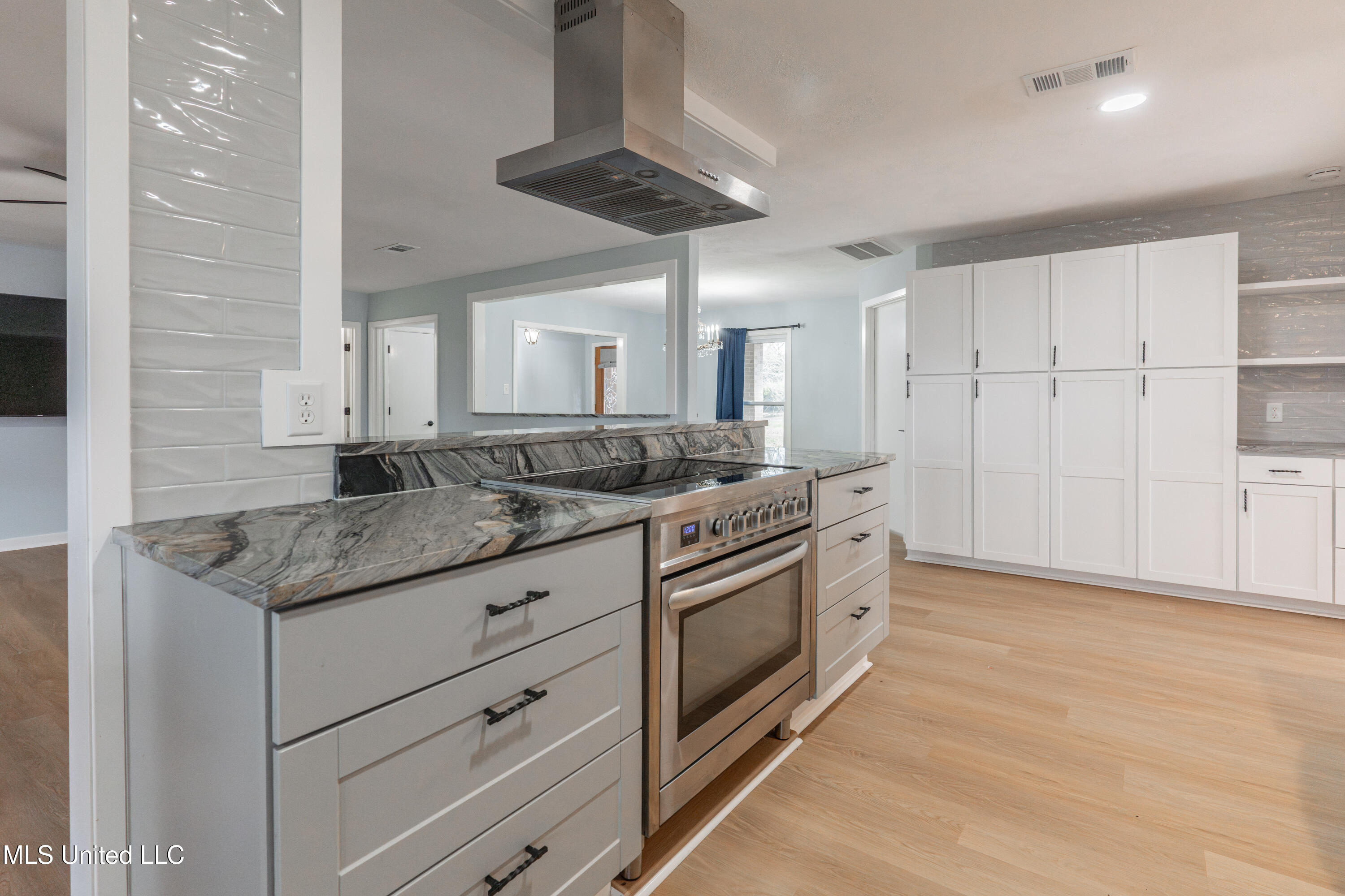 5285 Williamson Road