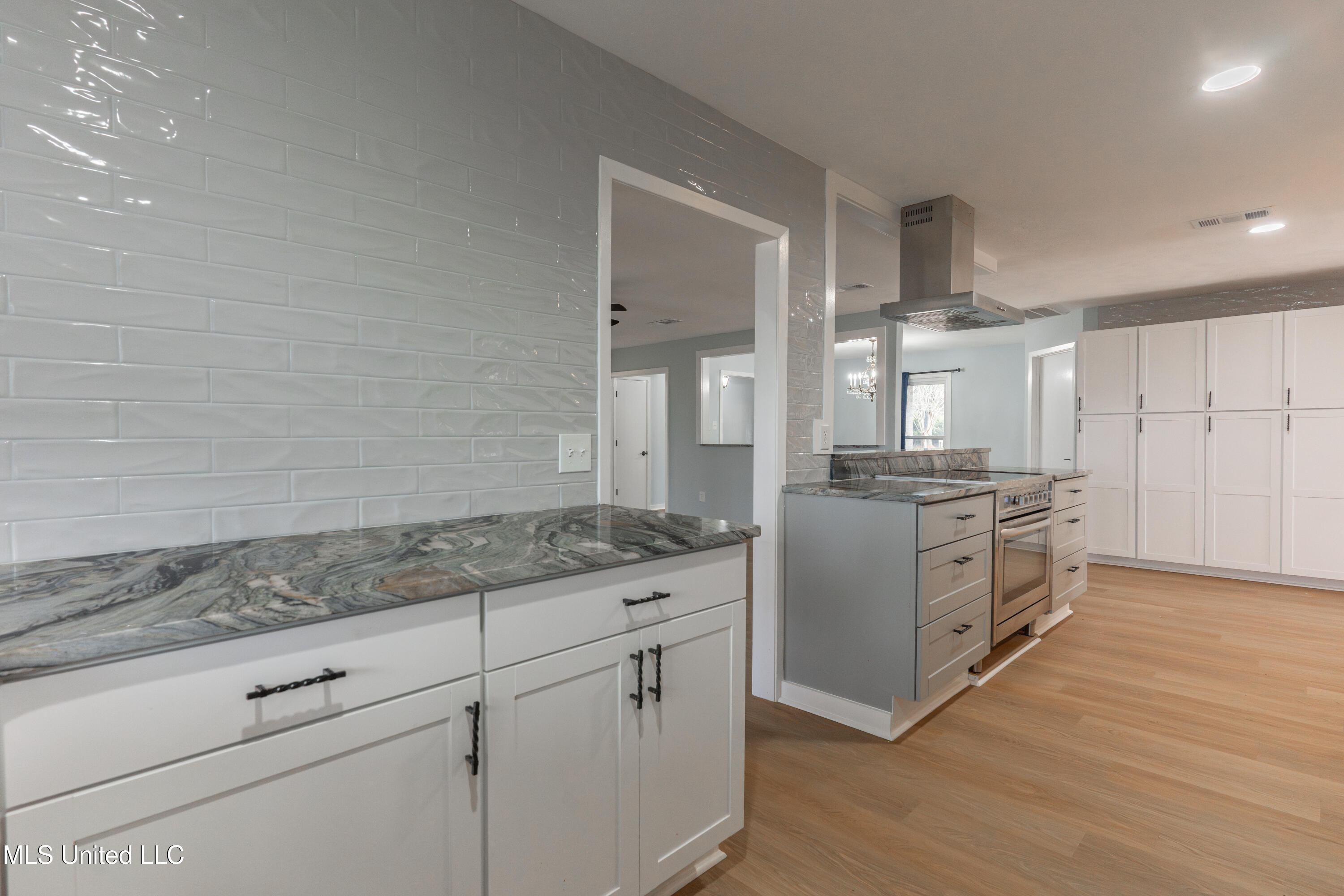 5285 Williamson Road