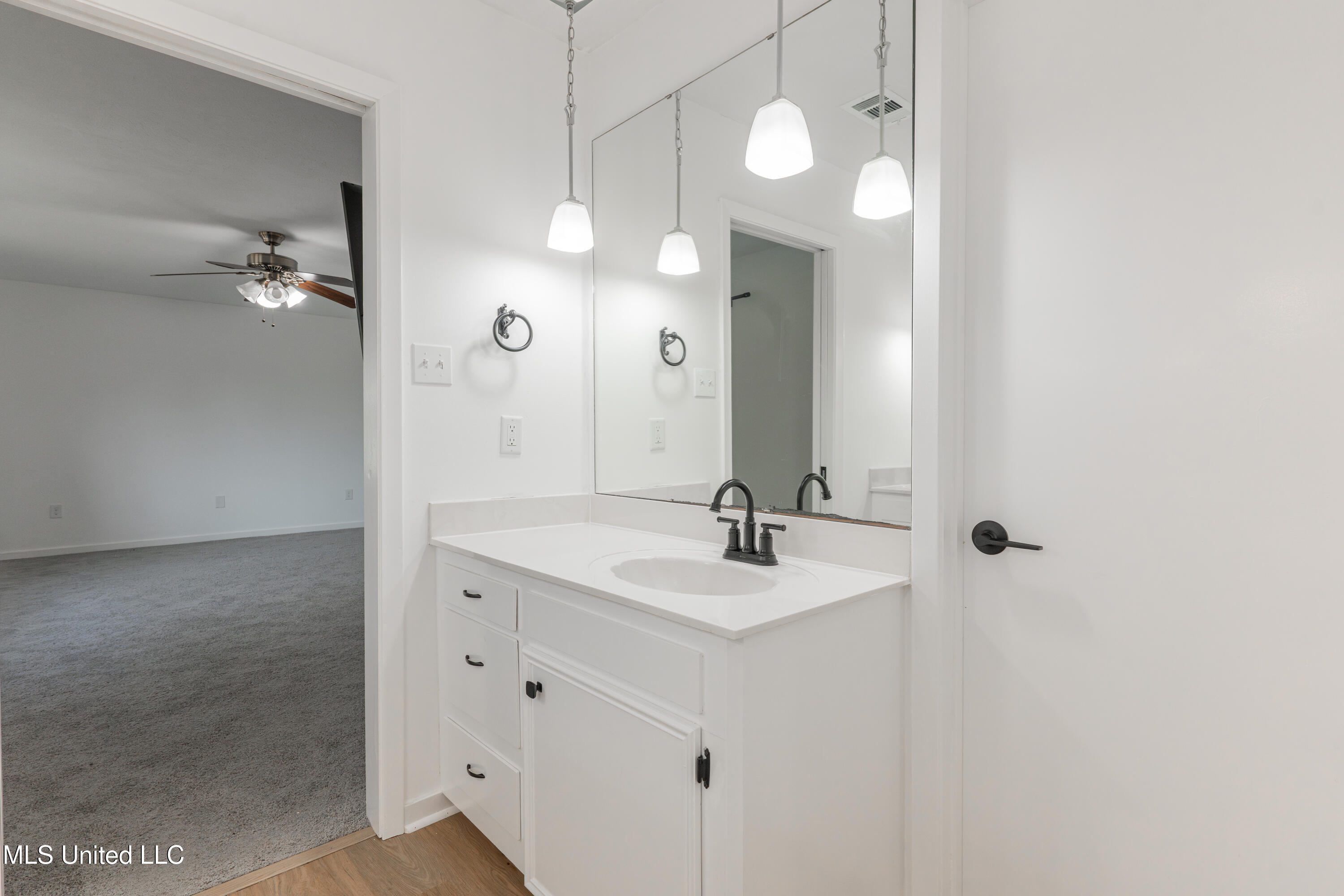 5285 Williamson Road