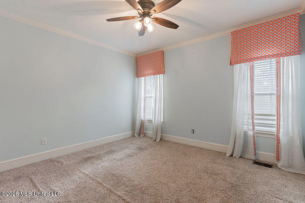 102 Hickory Hills Drive