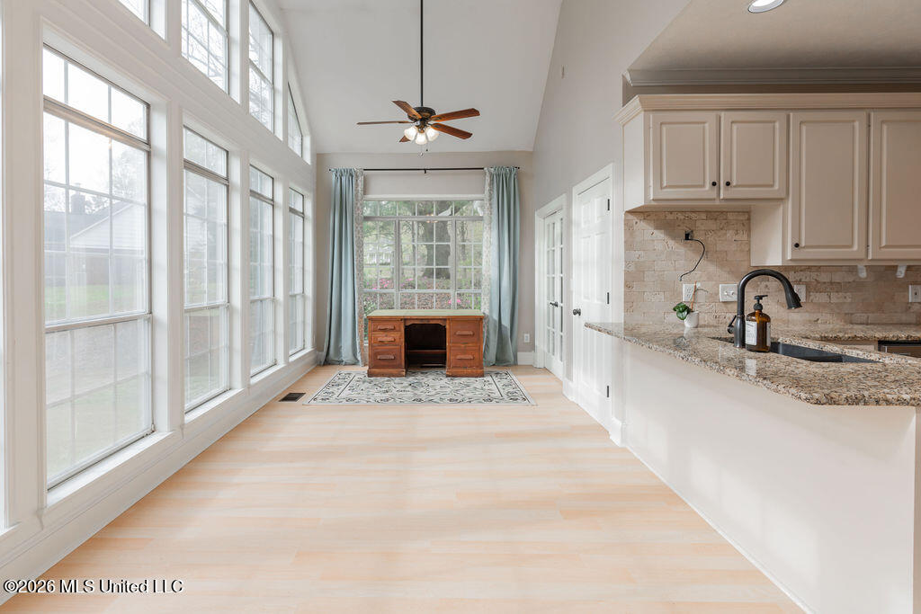 102 Hickory Hills Drive