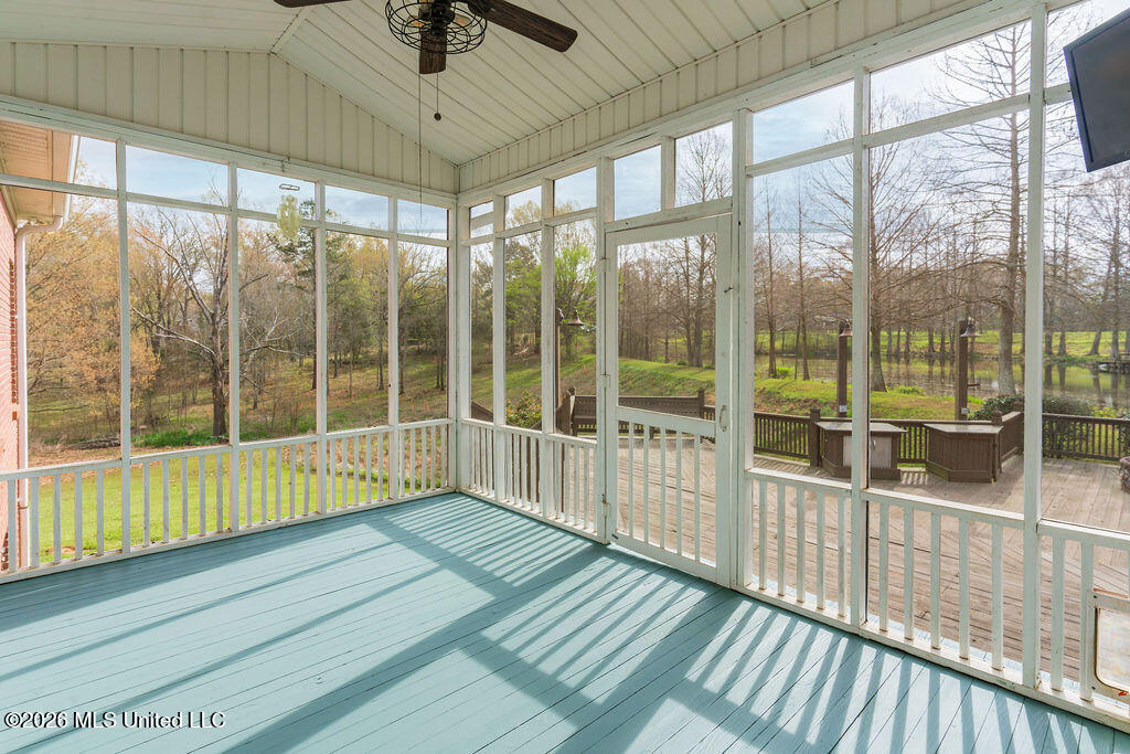 102 Hickory Hills Drive